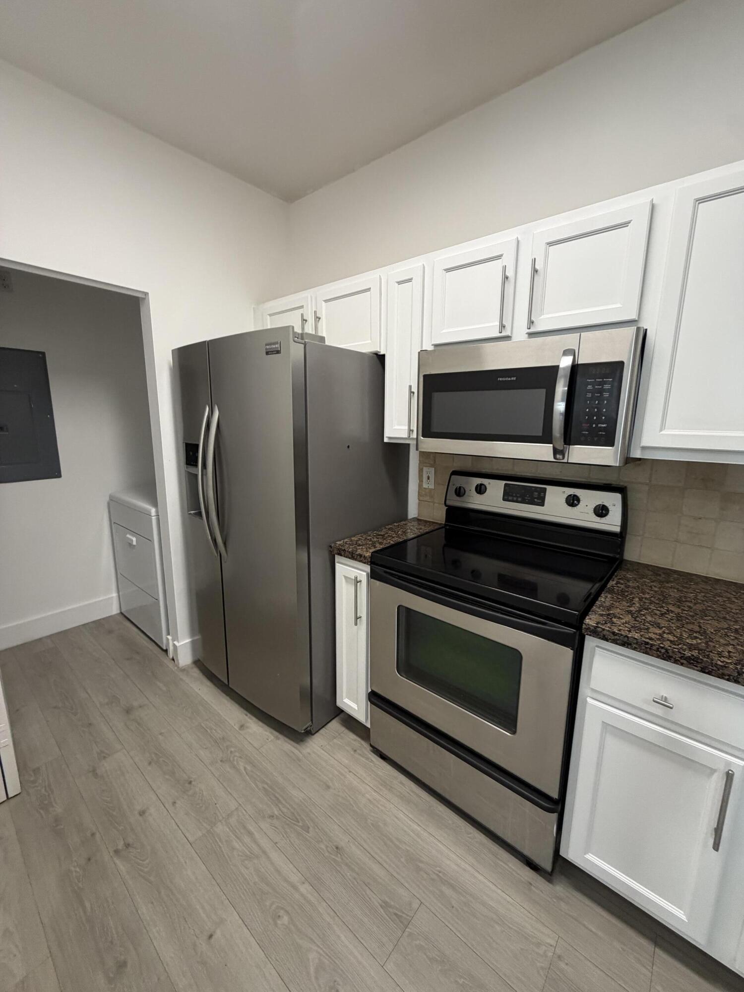 SOMERSET AT ABACOA CONDO - Residential Lease