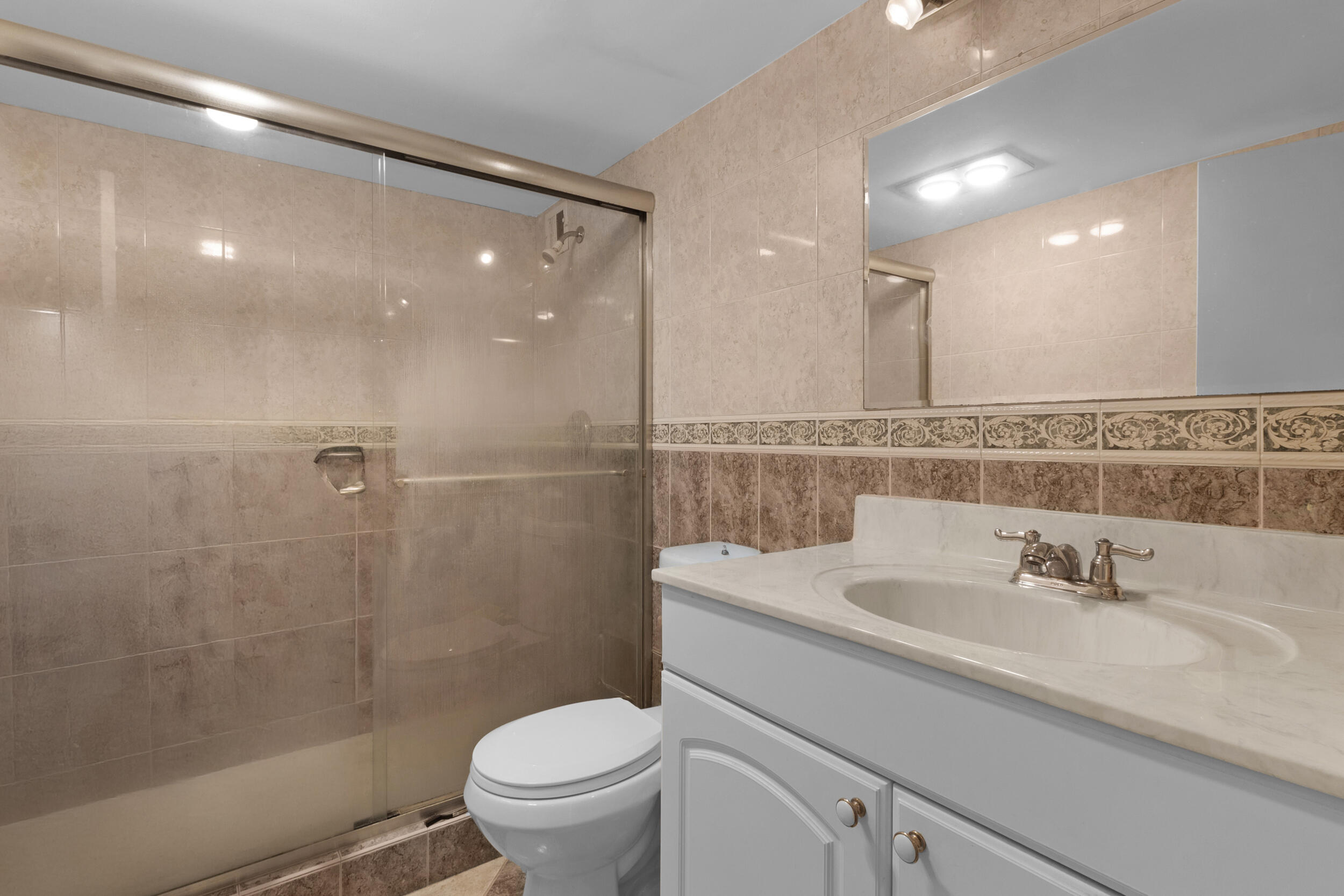 SEA MONARCH CONDO - Residential