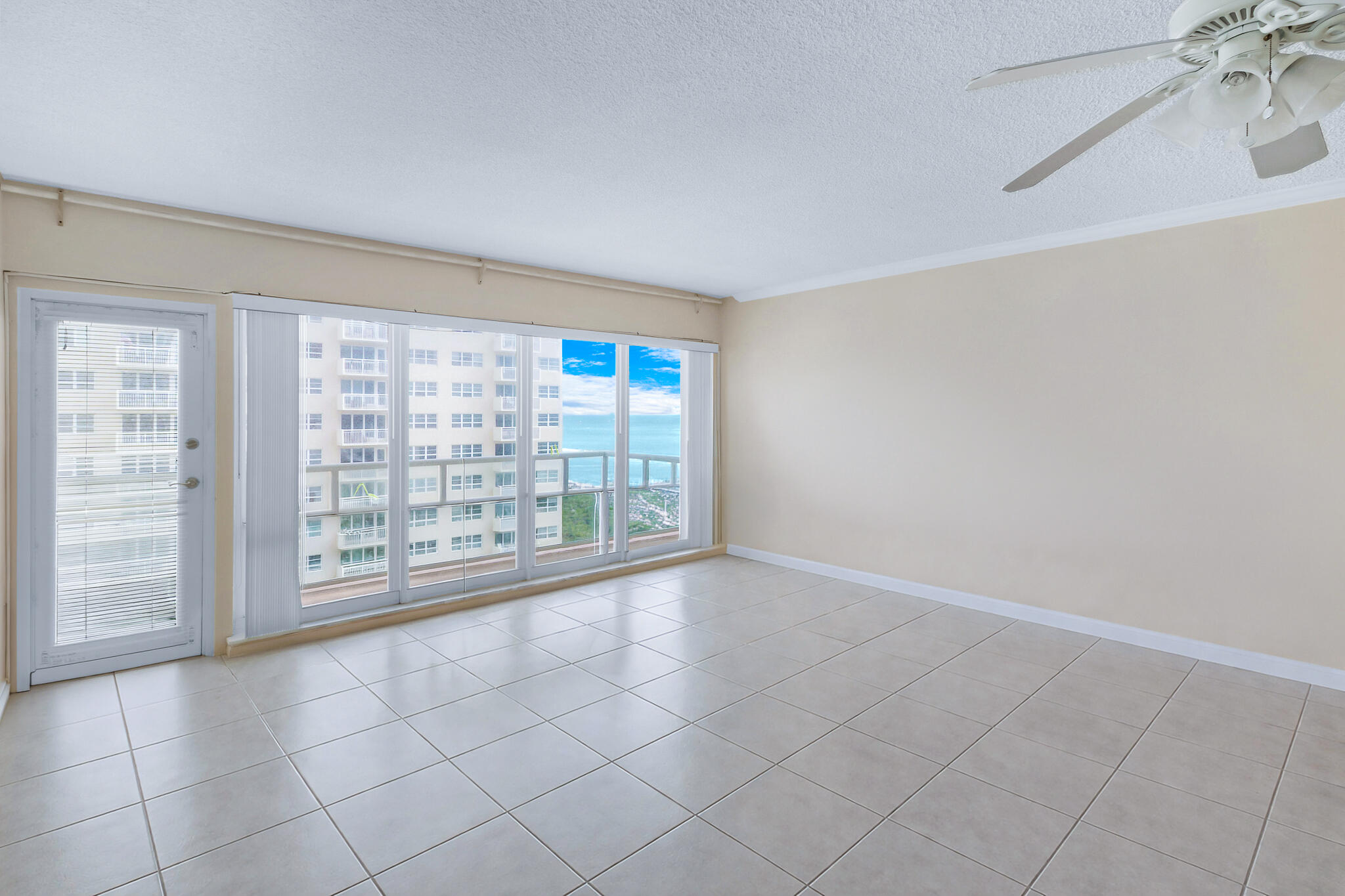 SEA MONARCH CONDO - Residential