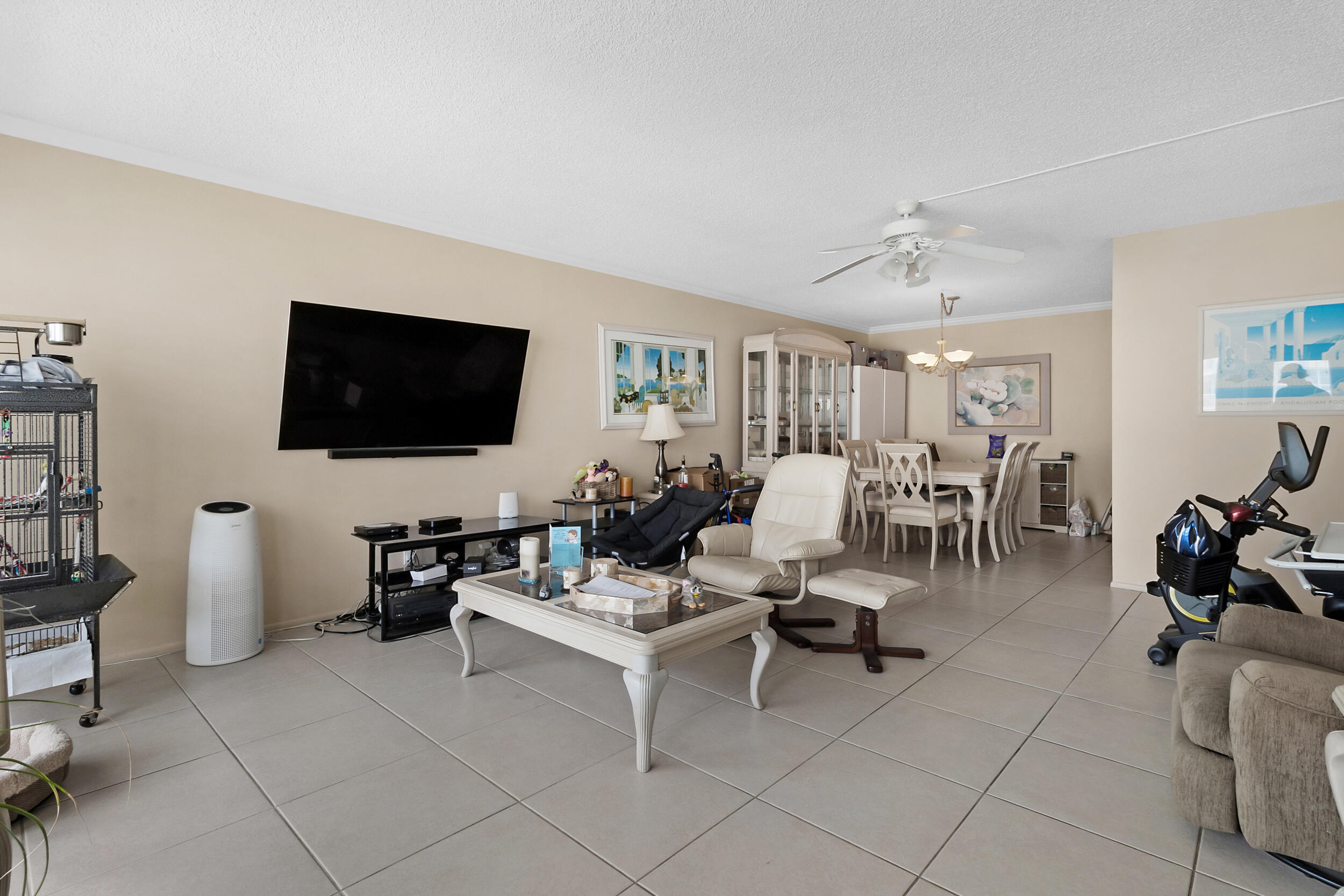 SEA MONARCH CONDO - Residential