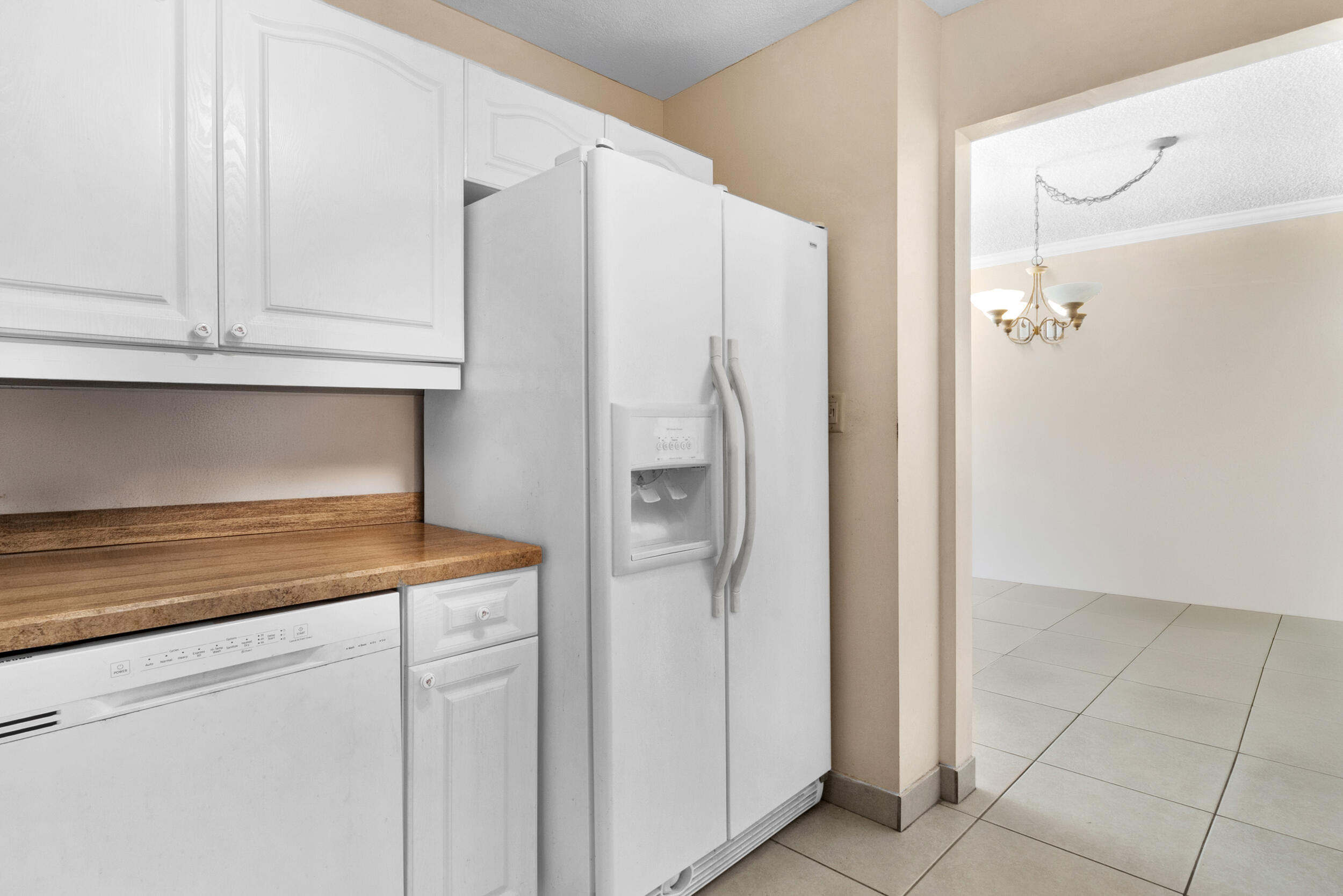 SEA MONARCH CONDO - Residential