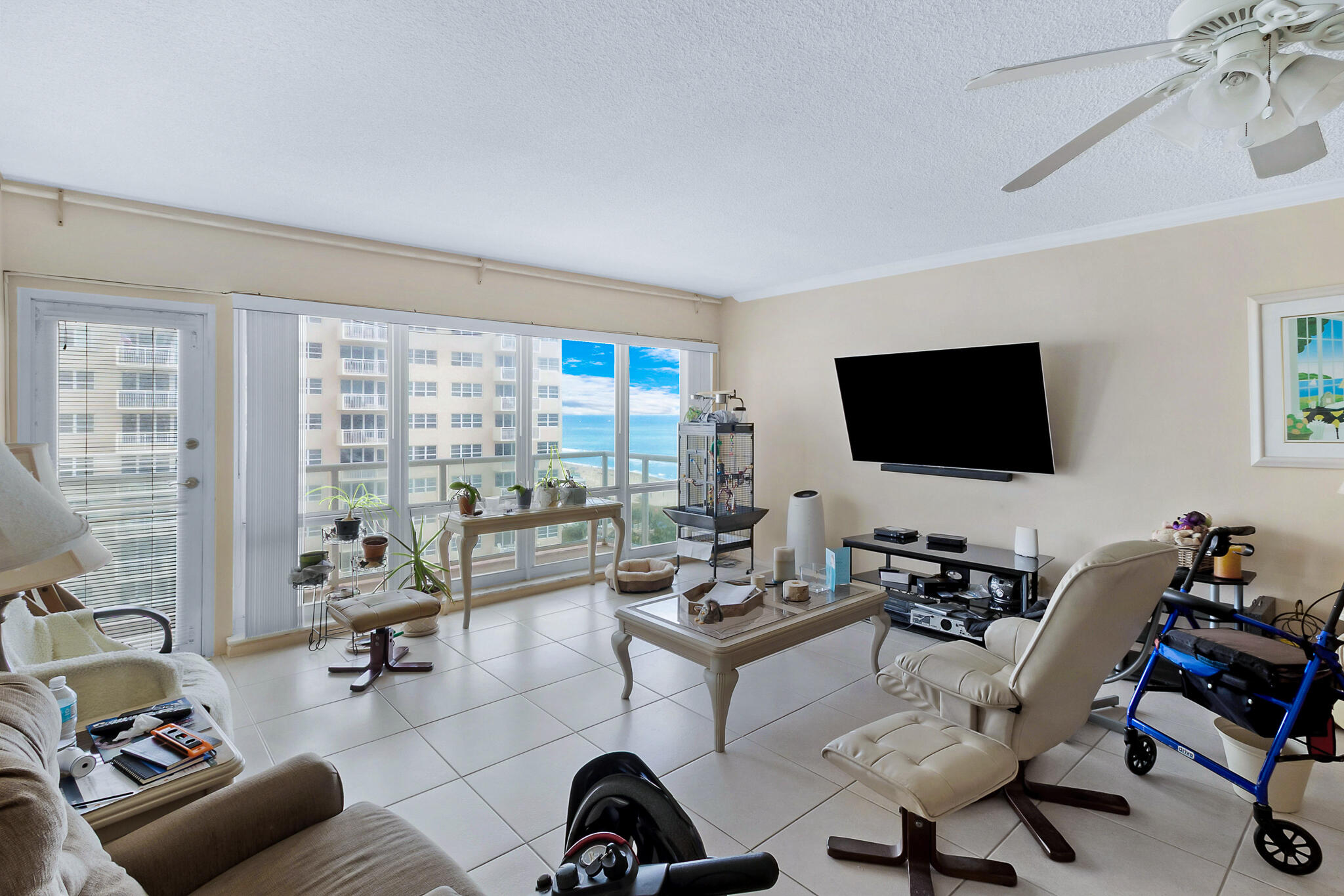 SEA MONARCH CONDO - Residential