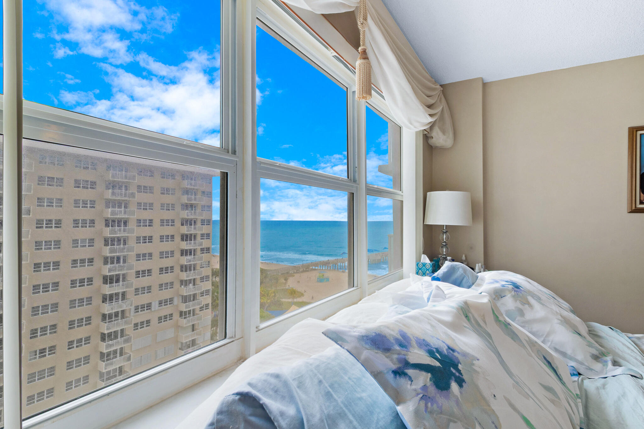 SEA MONARCH CONDO - Residential