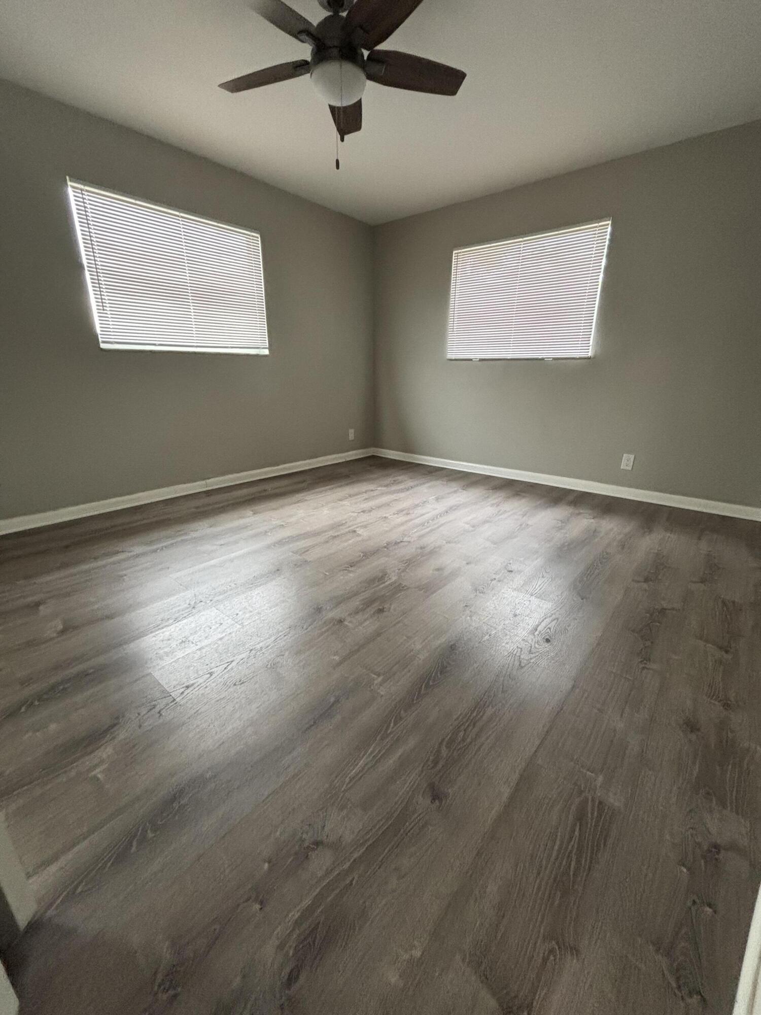 ROYAL PINES - Residential Lease