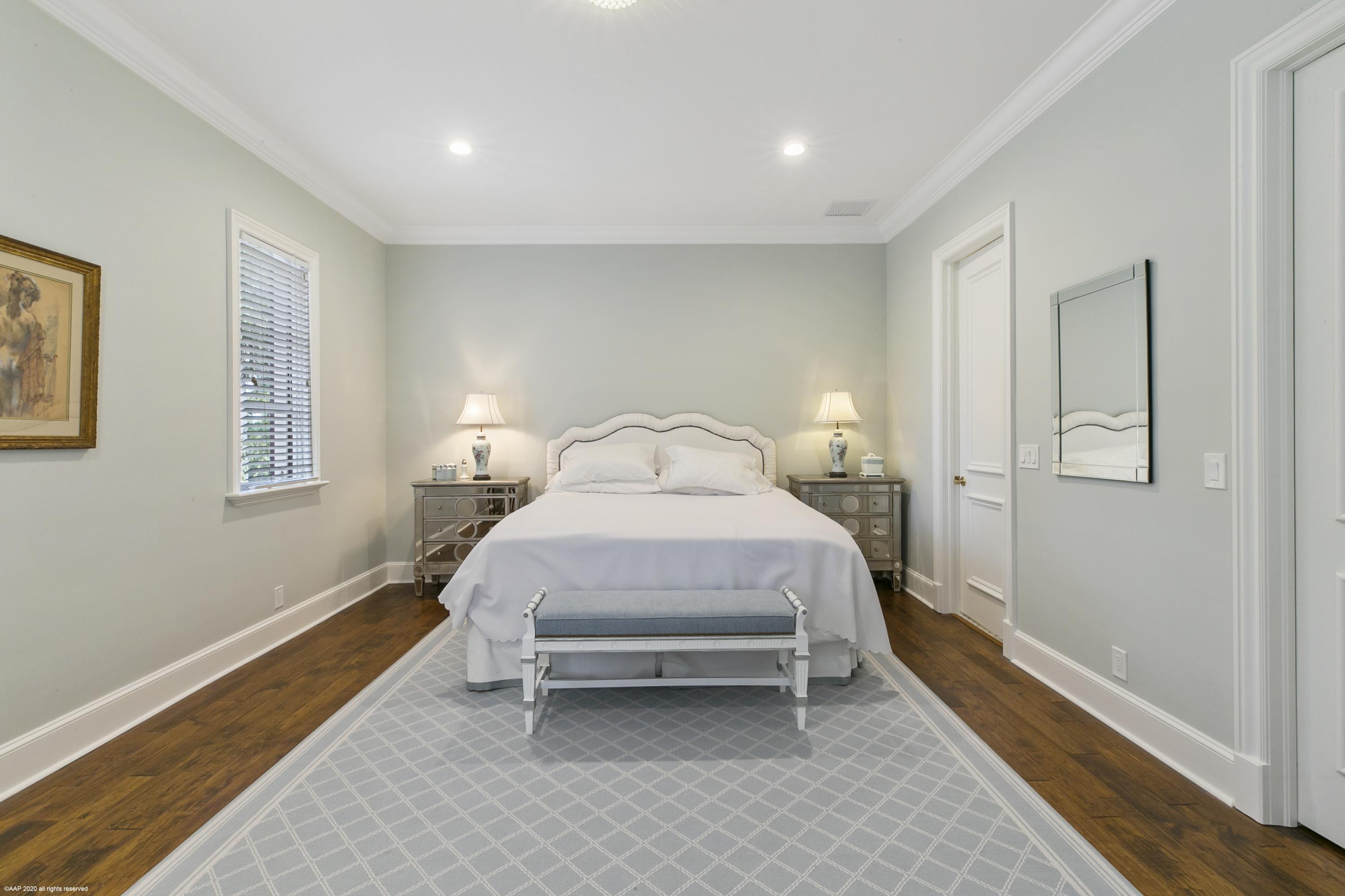 OLD PALM - Residential