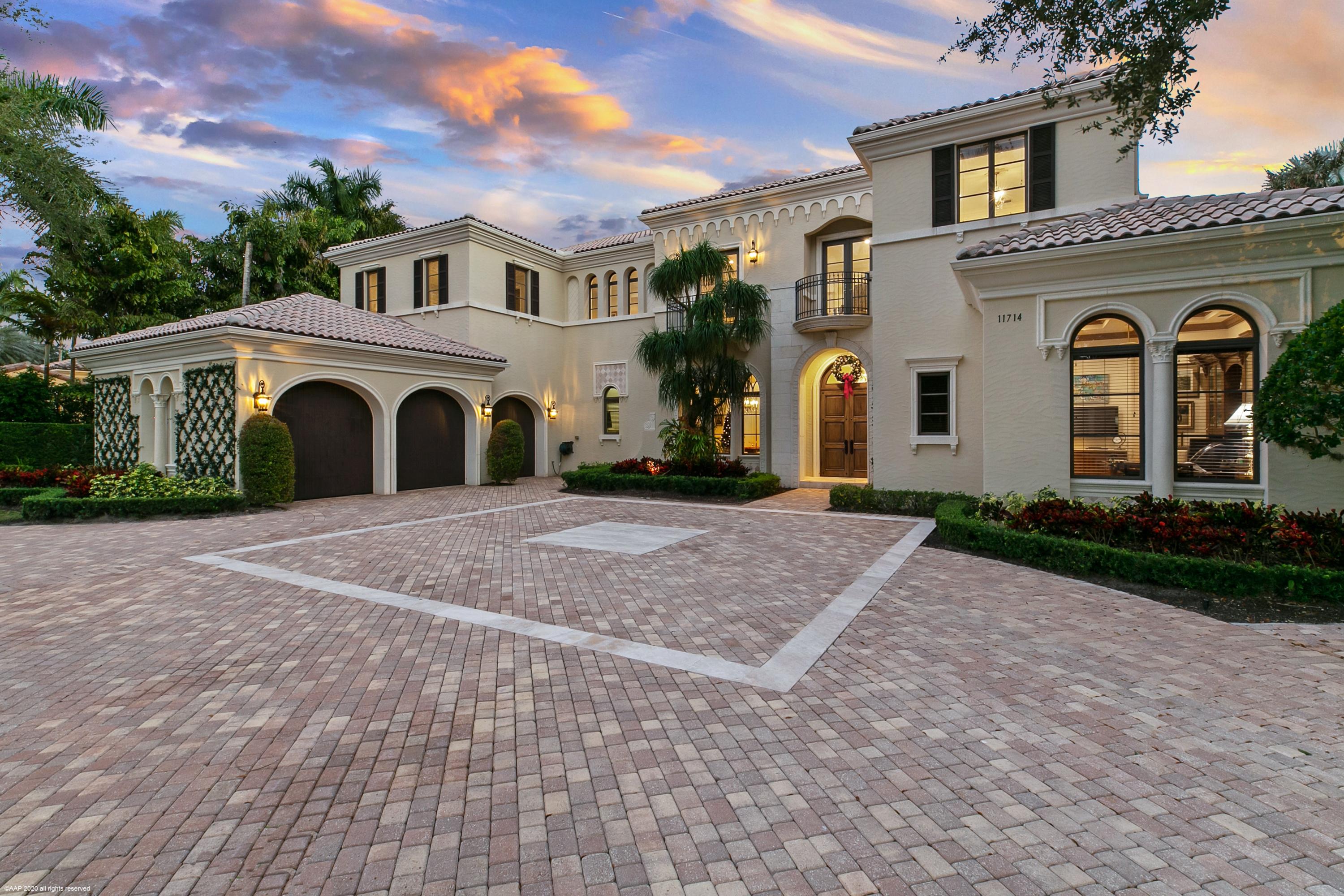 OLD PALM - Residential