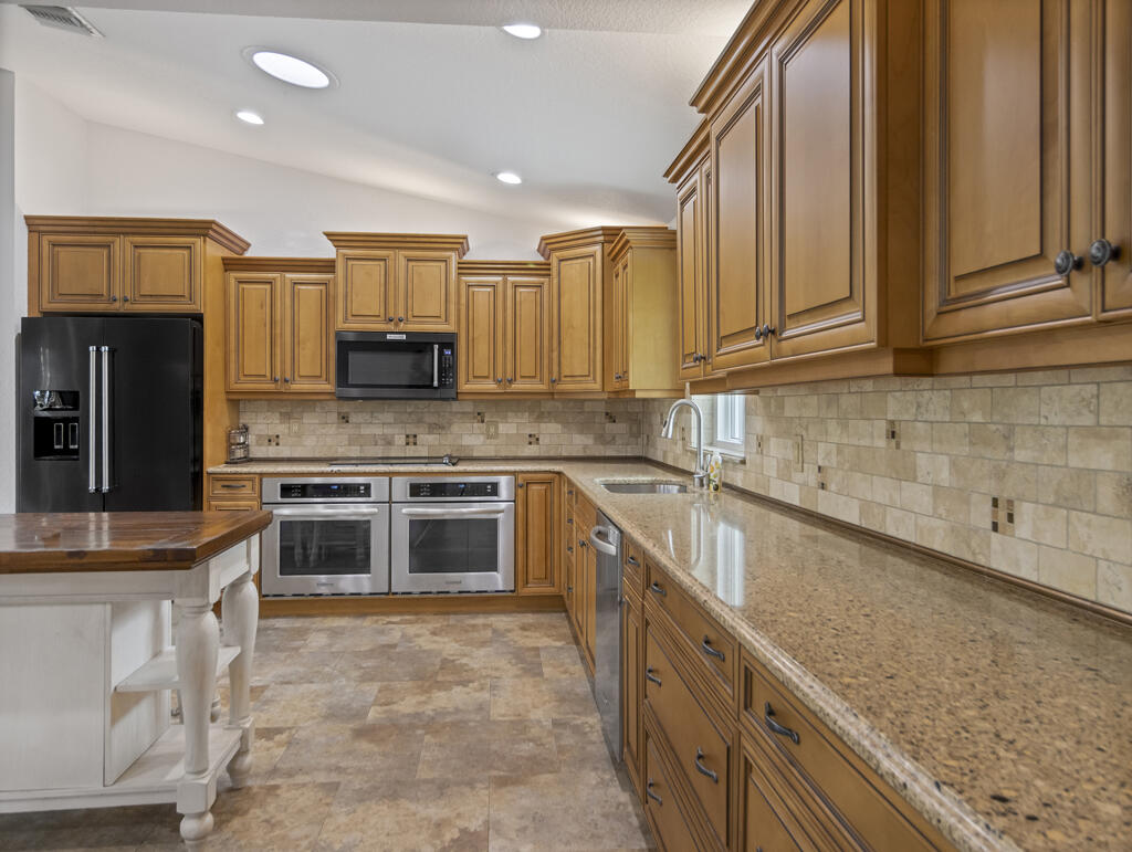 Acreage - Residential
