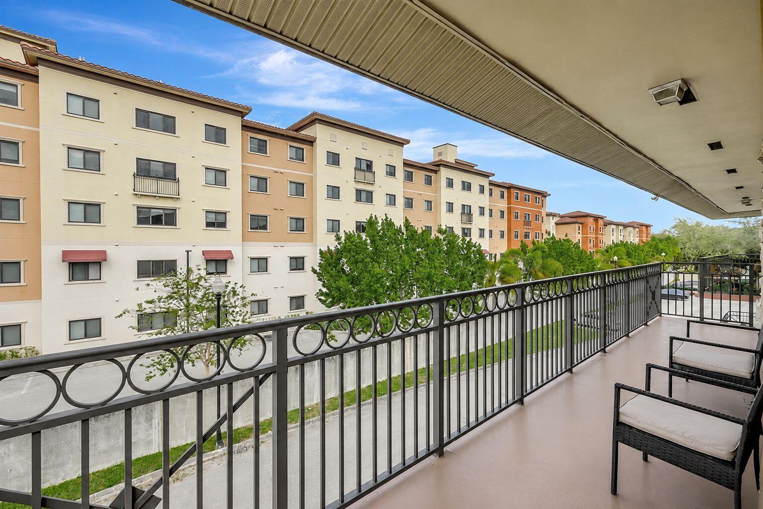 EMERALD ISLES WEST PHASE 1 CONDO - Residential Lease