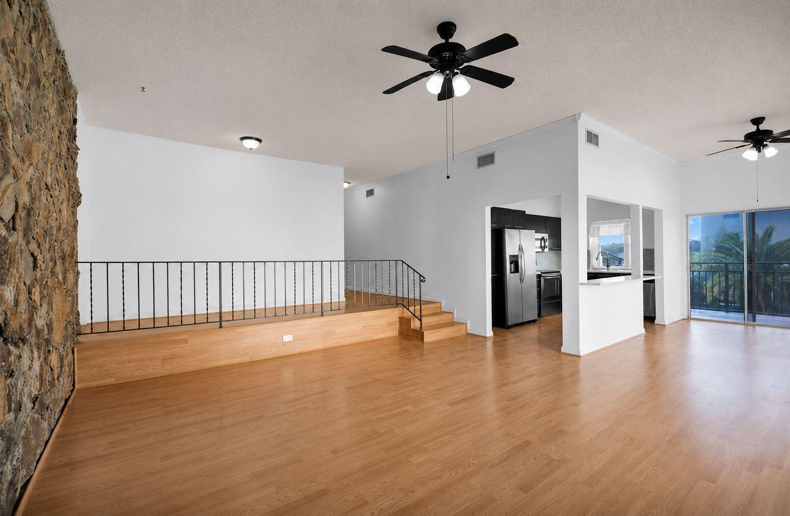 EMERALD ISLES WEST PHASE 1 CONDO - Residential Lease