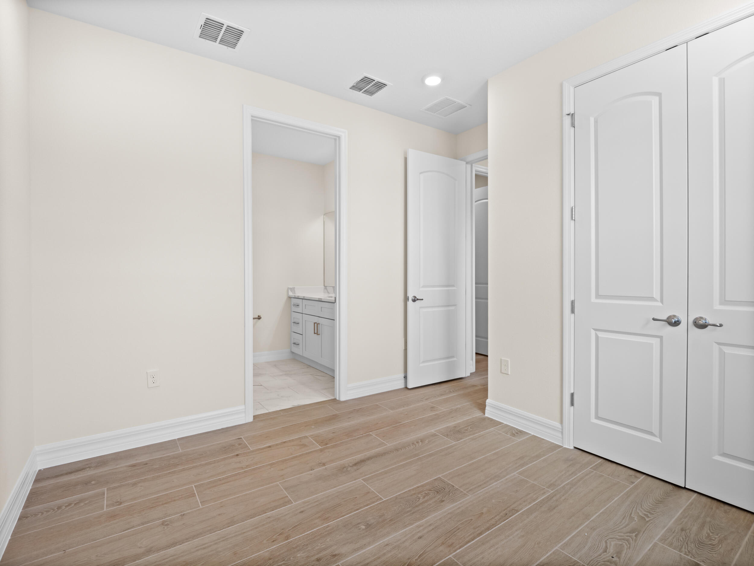 PORT MALABAR UNIT 25 - Residential