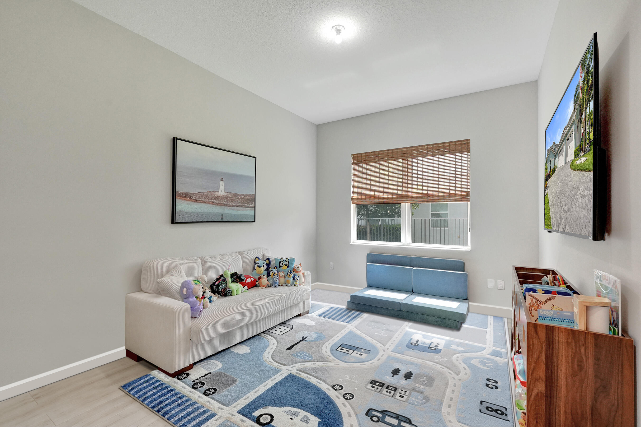 GROVES OF WESTLAKE - Residential