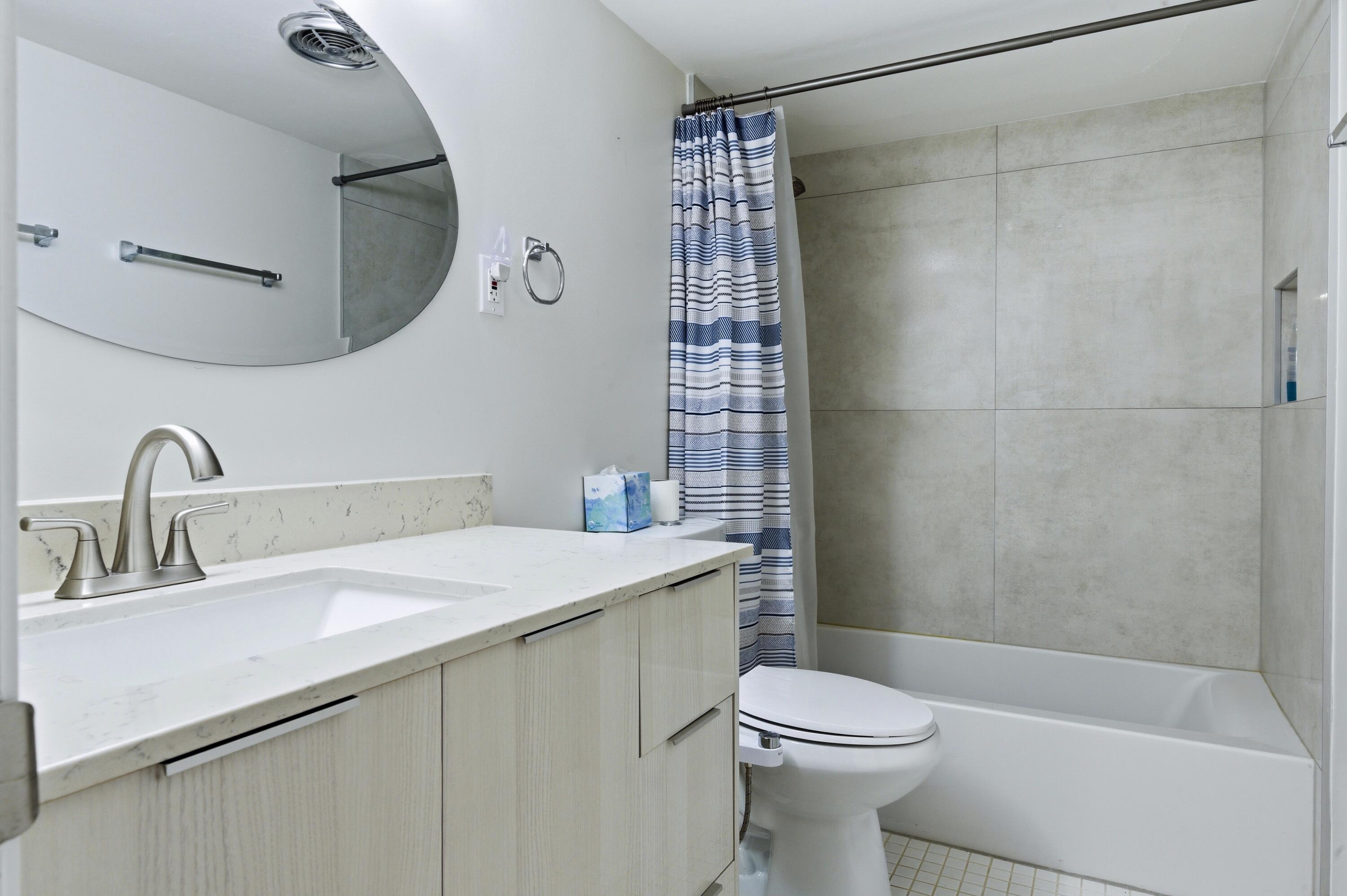 LAKE CLARKE GARDENS CONDO - Residential