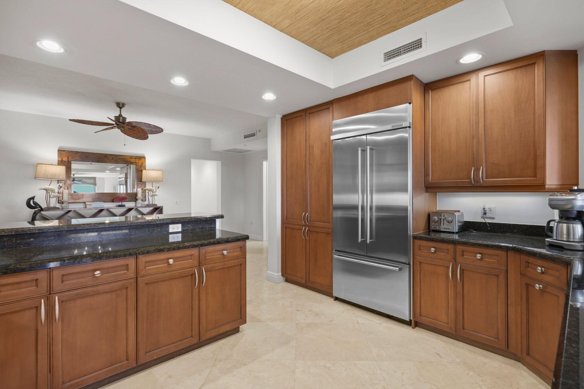 ADMIRAL AT JUPITER YACHT CLUB CONDO - Residential Lease