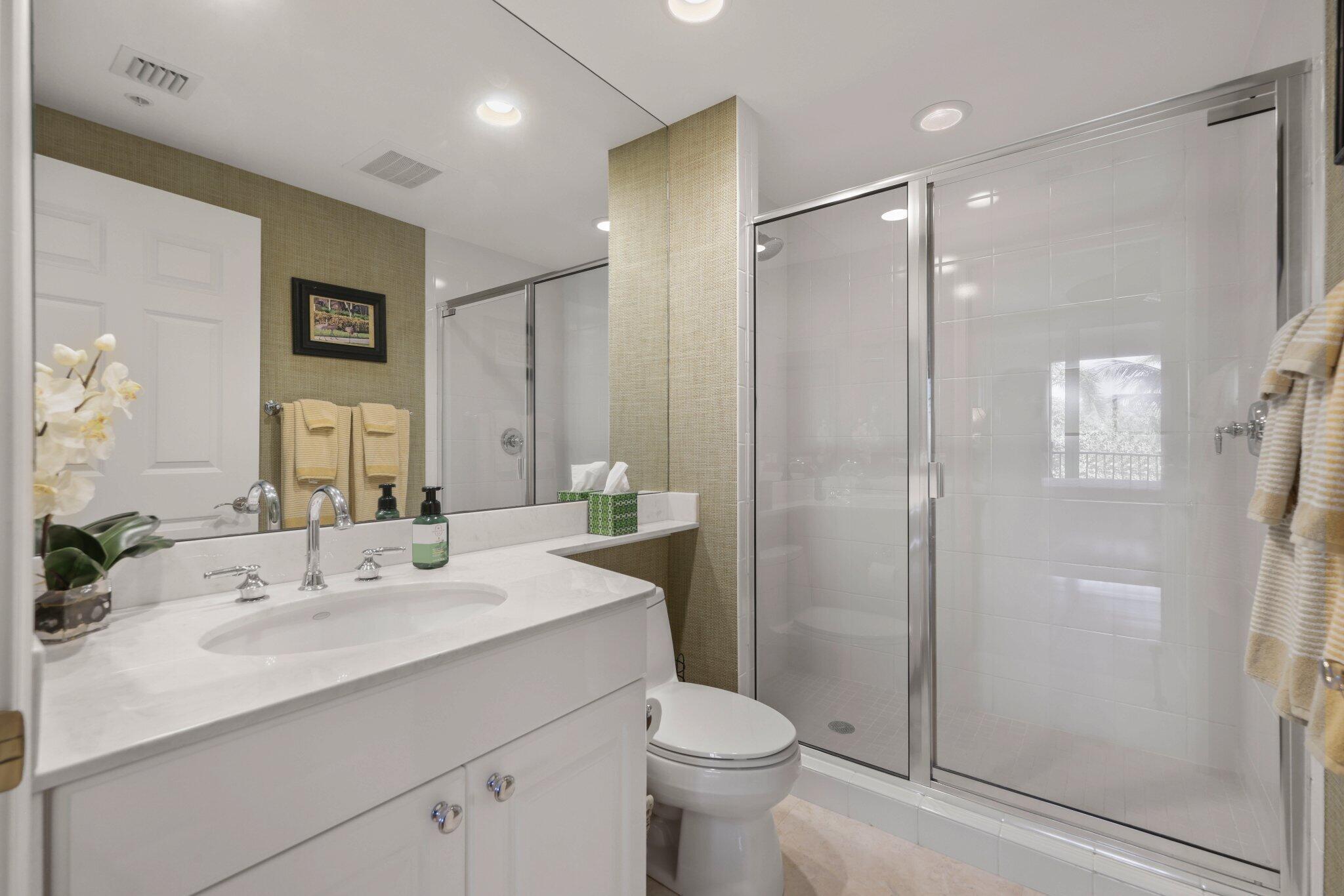 ADMIRAL AT JUPITER YACHT CLUB CONDO - Residential Lease