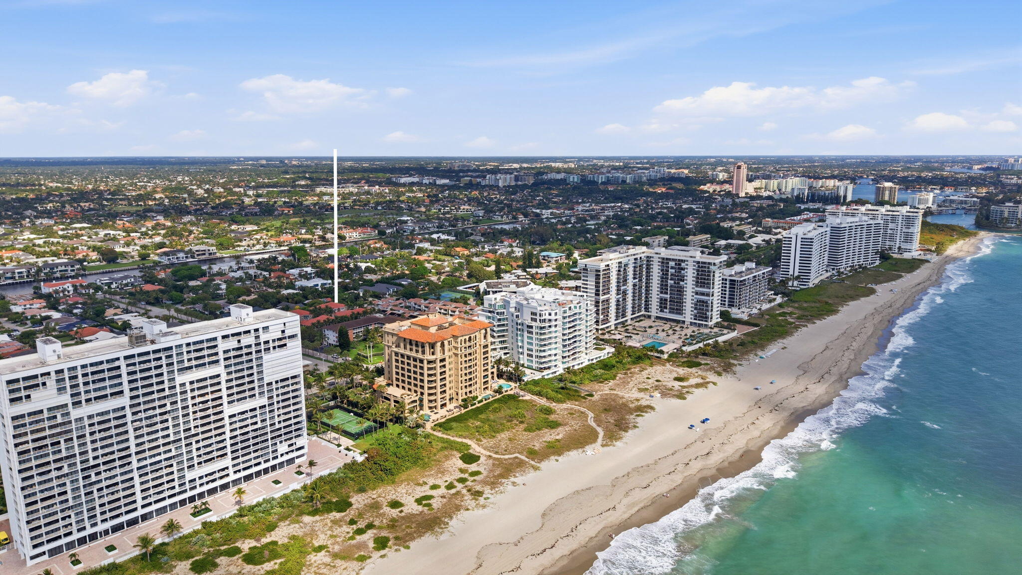 SATURNIA - Residential Lease