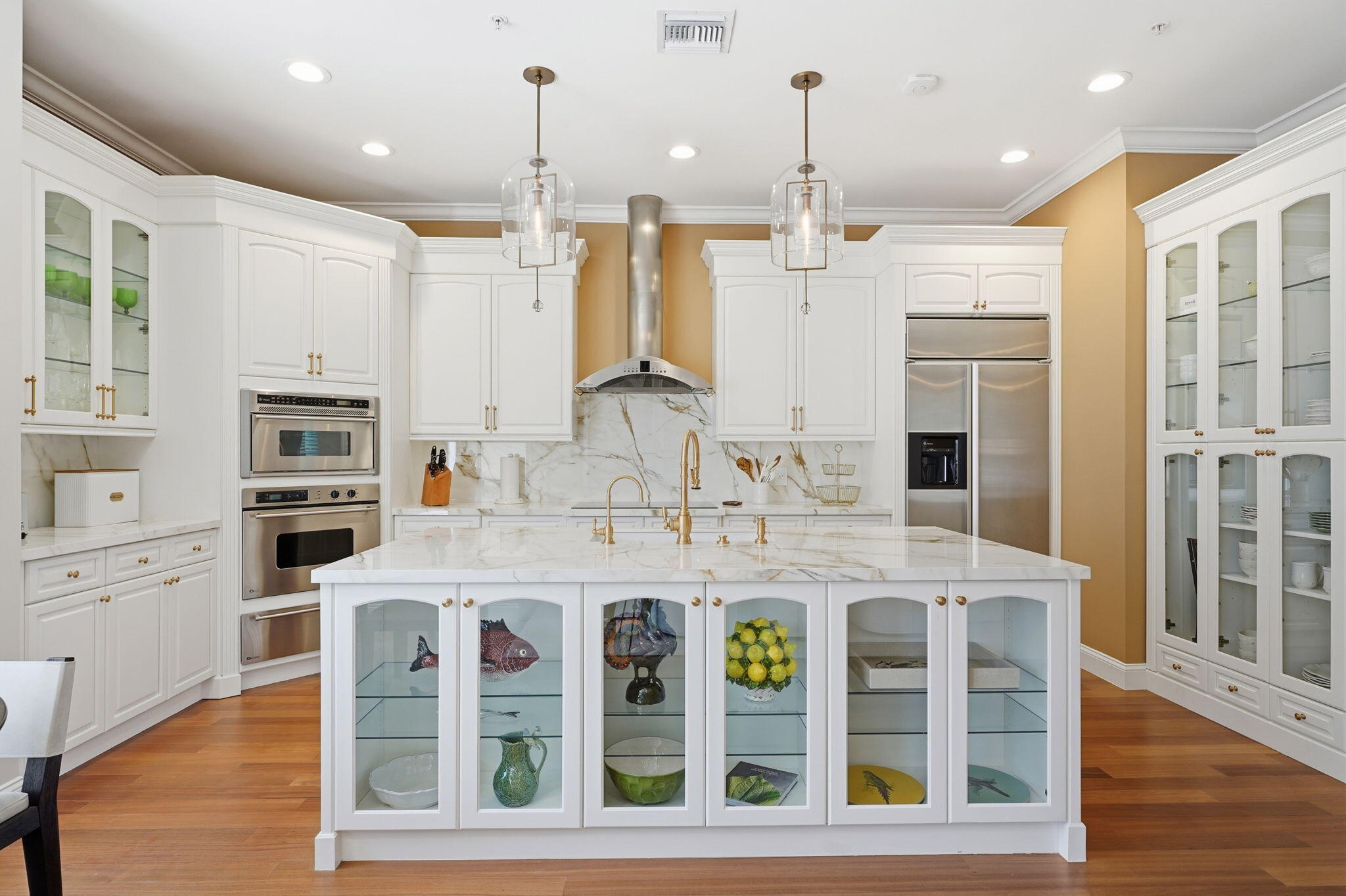SATURNIA - Residential Lease