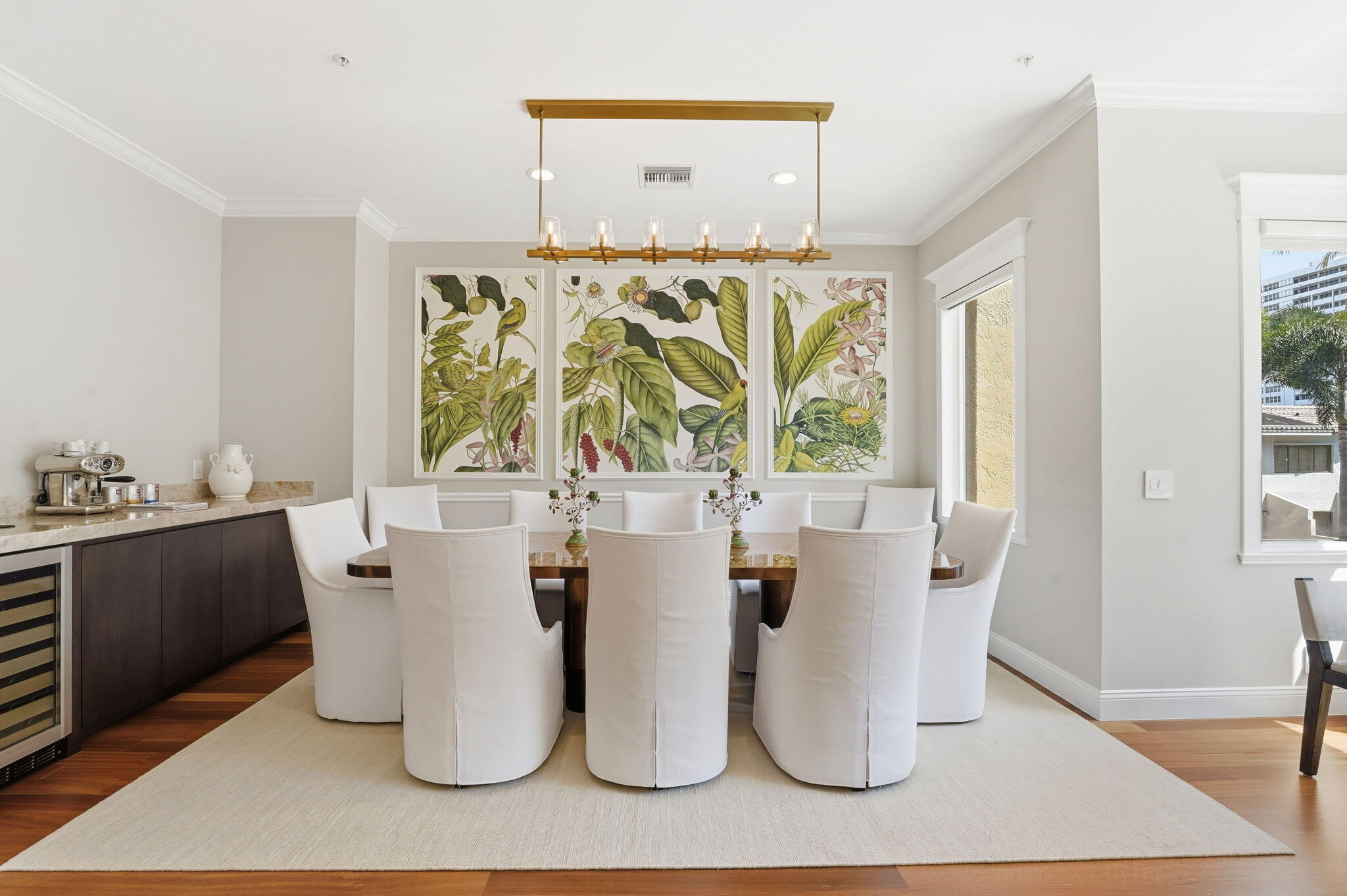 SATURNIA - Residential Lease