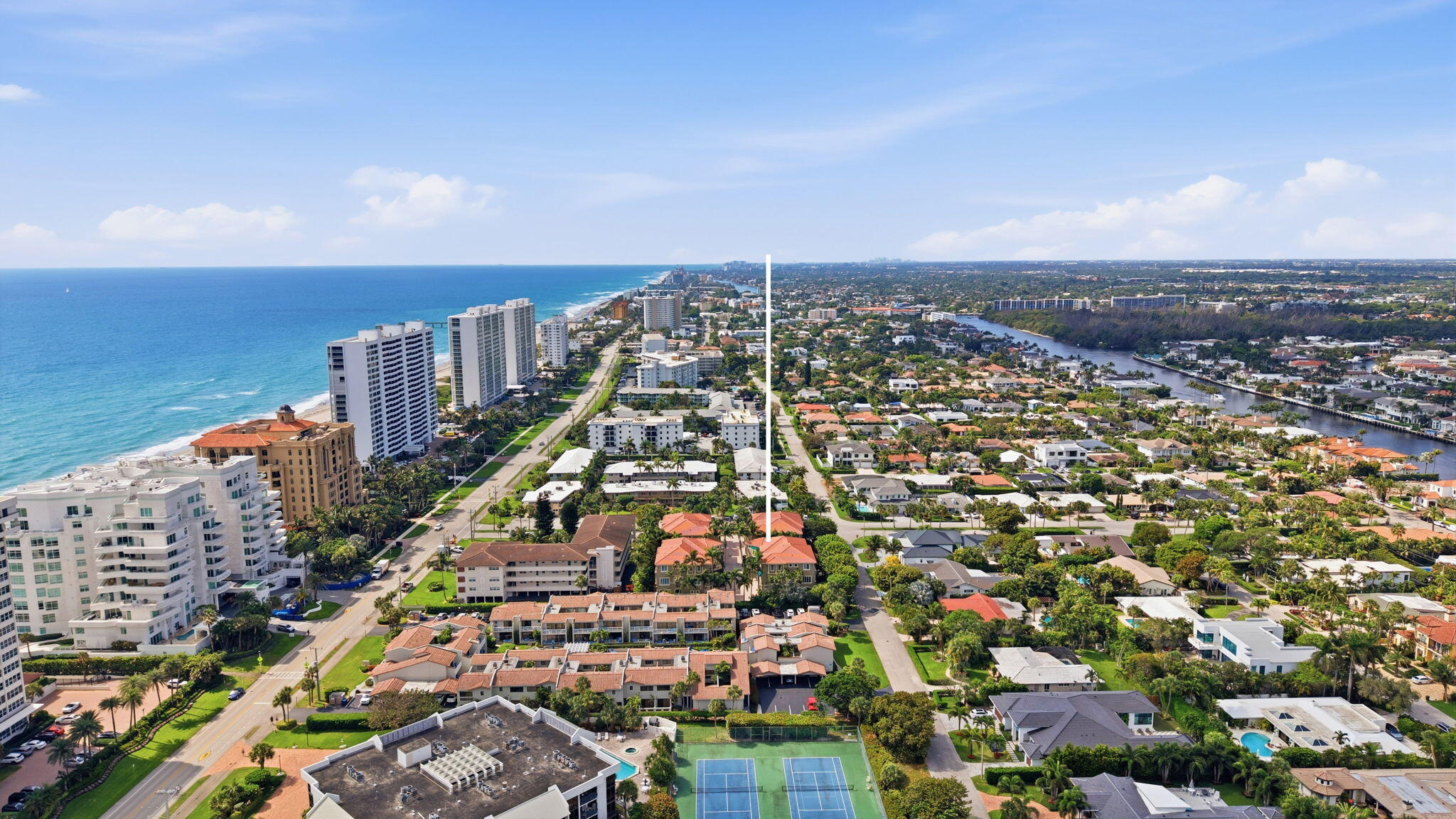 SATURNIA - Residential Lease
