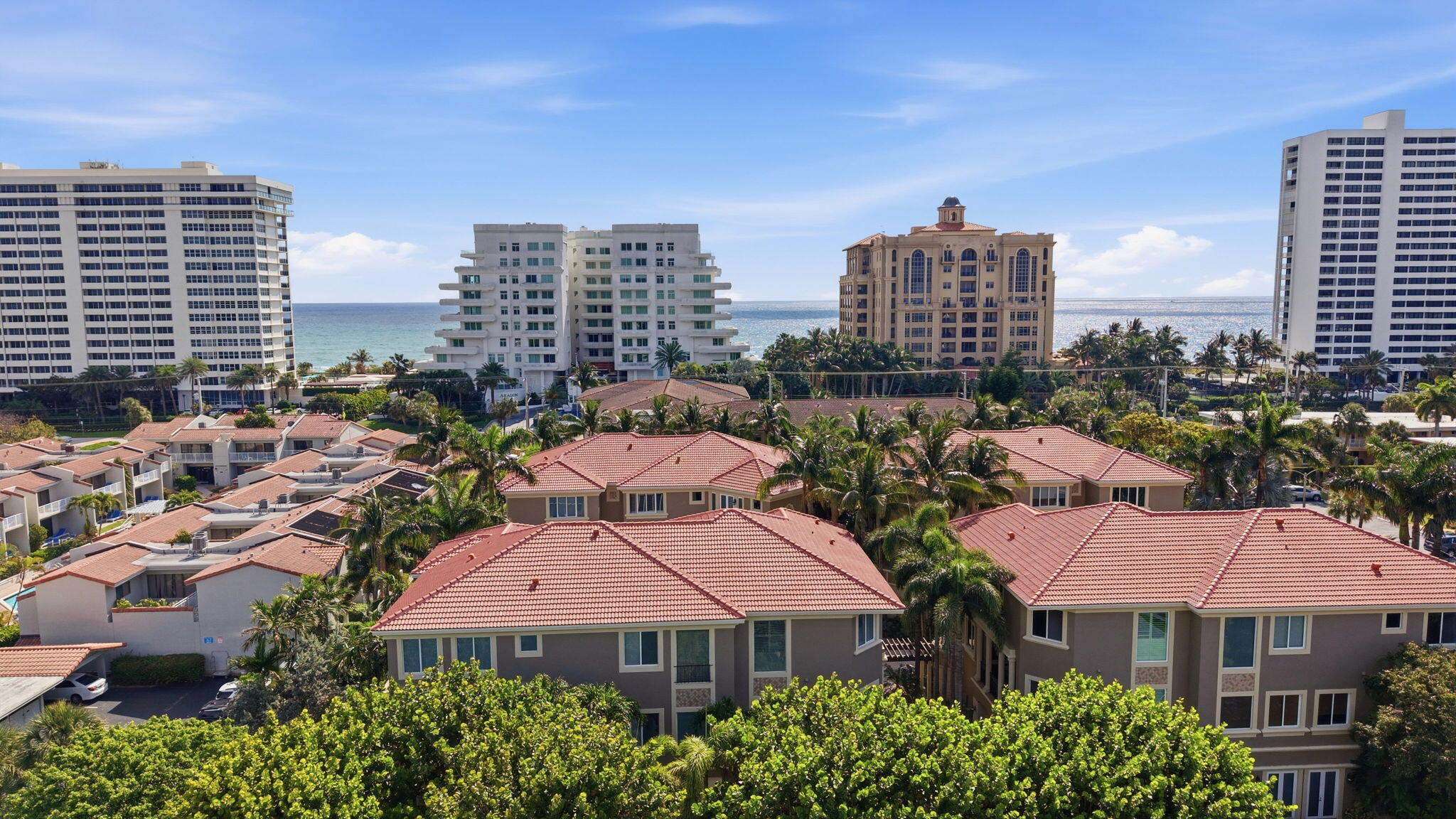 SATURNIA - Residential Lease
