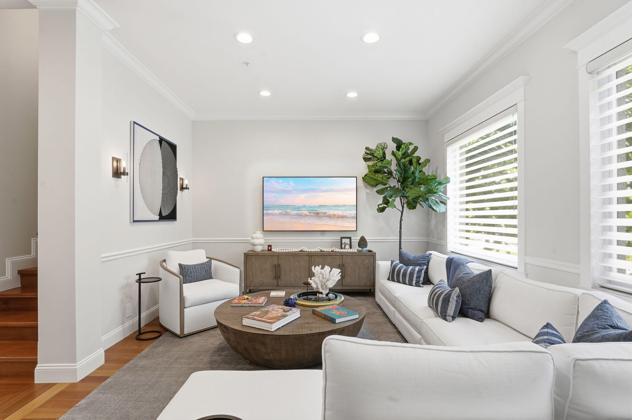 SATURNIA - Residential Lease