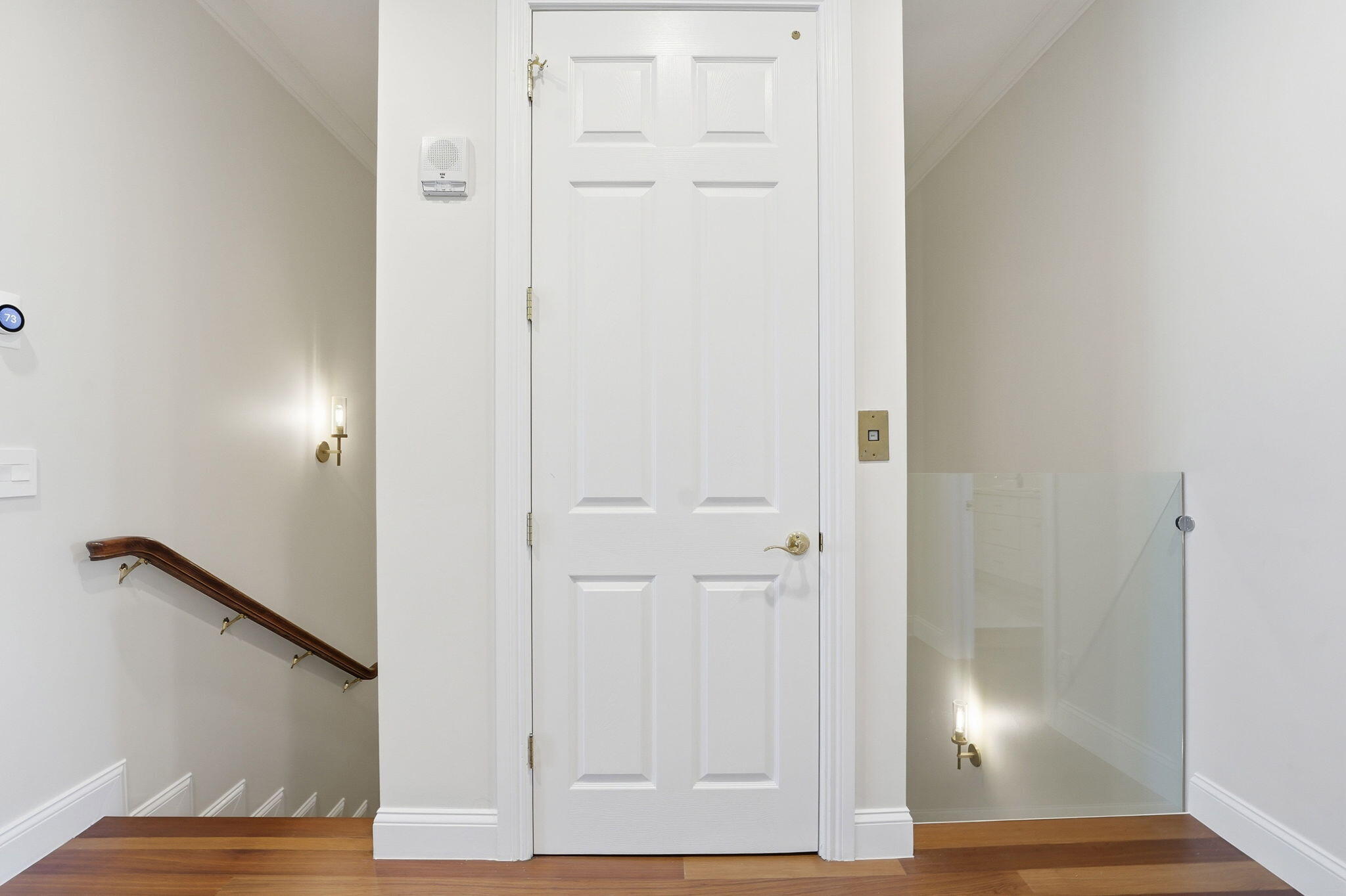 SATURNIA - Residential Lease