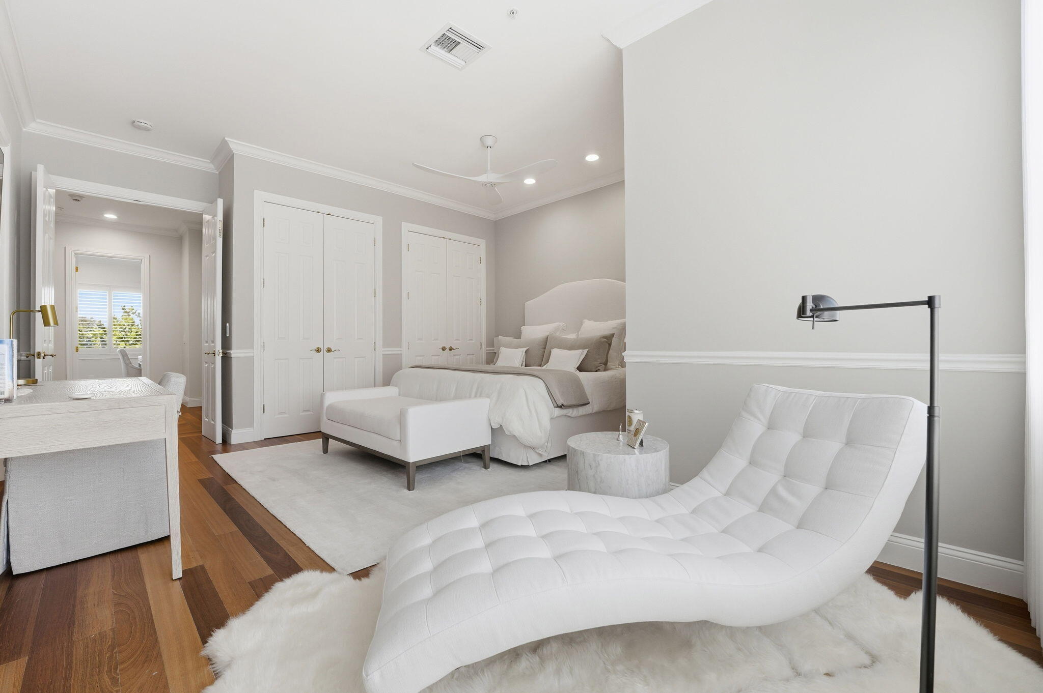 SATURNIA - Residential Lease