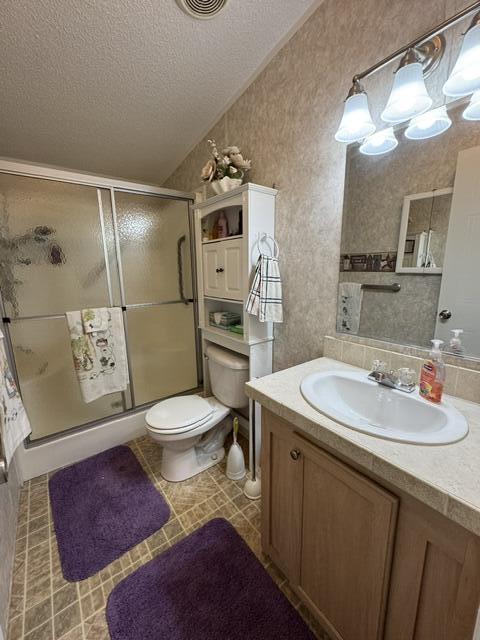 WHISPERING CREEK - Residential