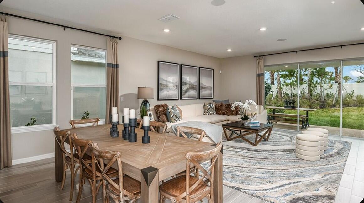 VERANDA OAKS - Residential