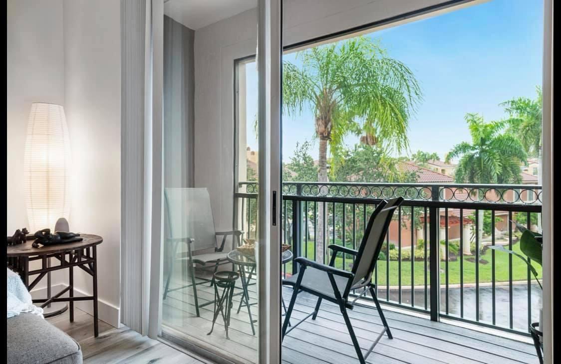 ST ANDREWS AT POLO CLUB CONDO - Residential