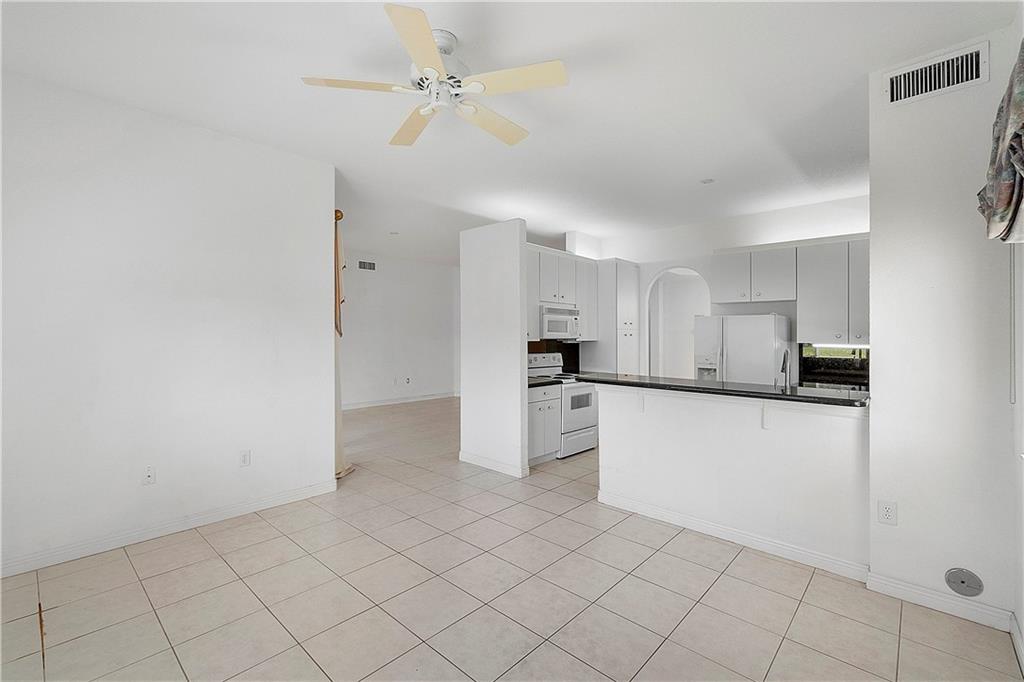 Exeter Condo A - Residential