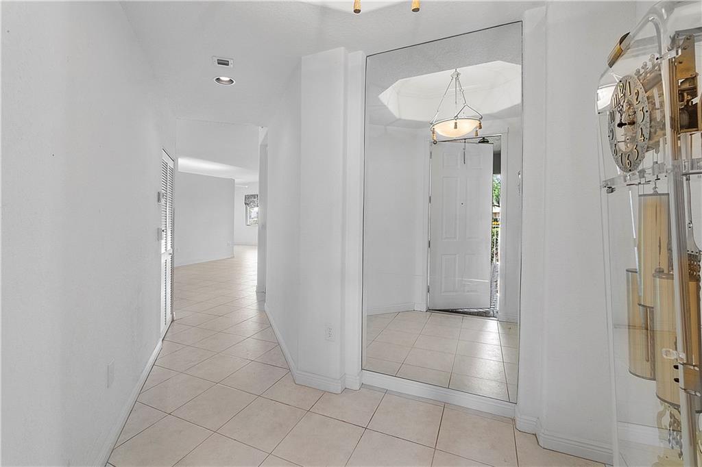 Exeter Condo A - Residential