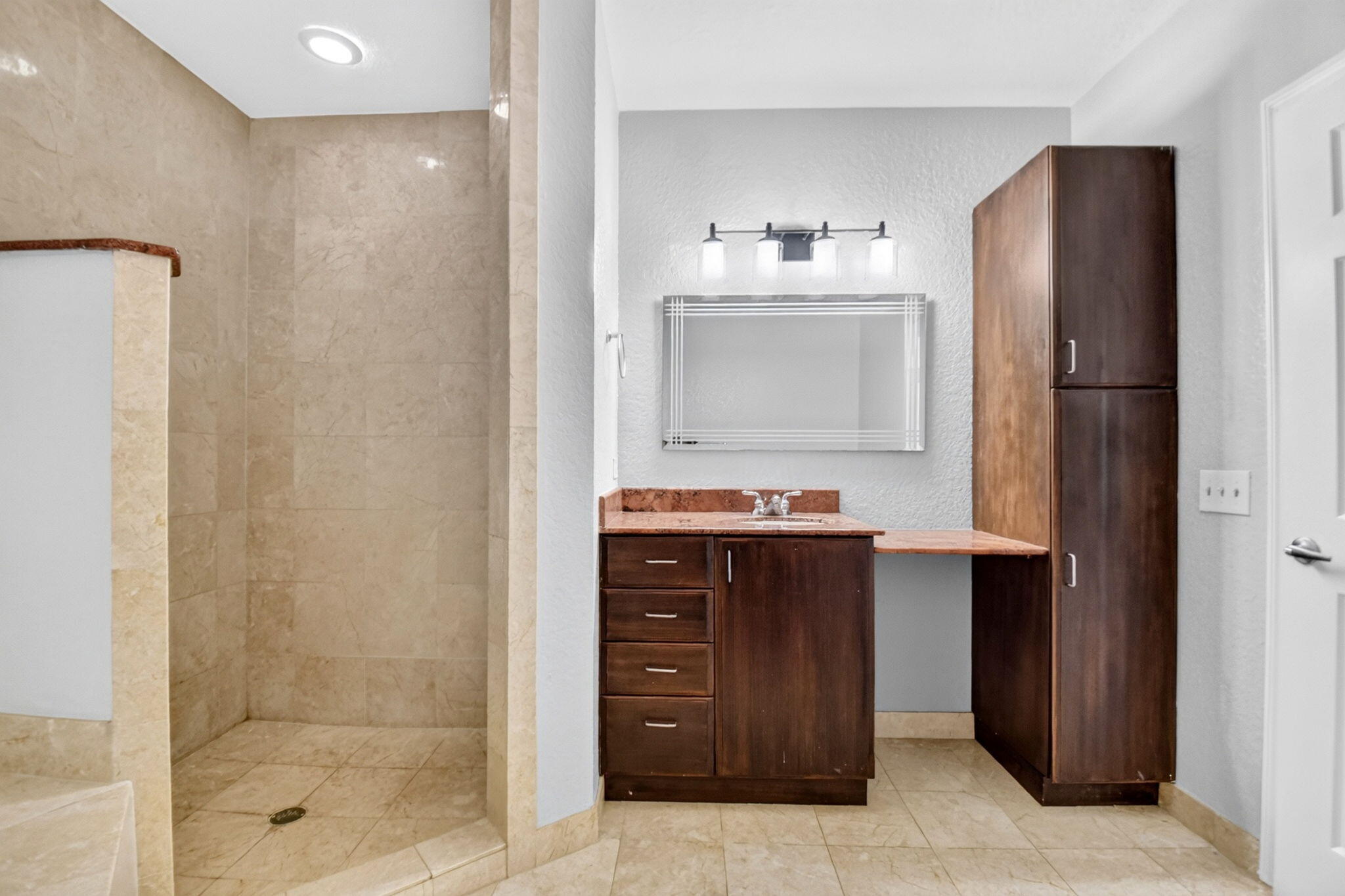 PARK PLACE CONDO - Residential