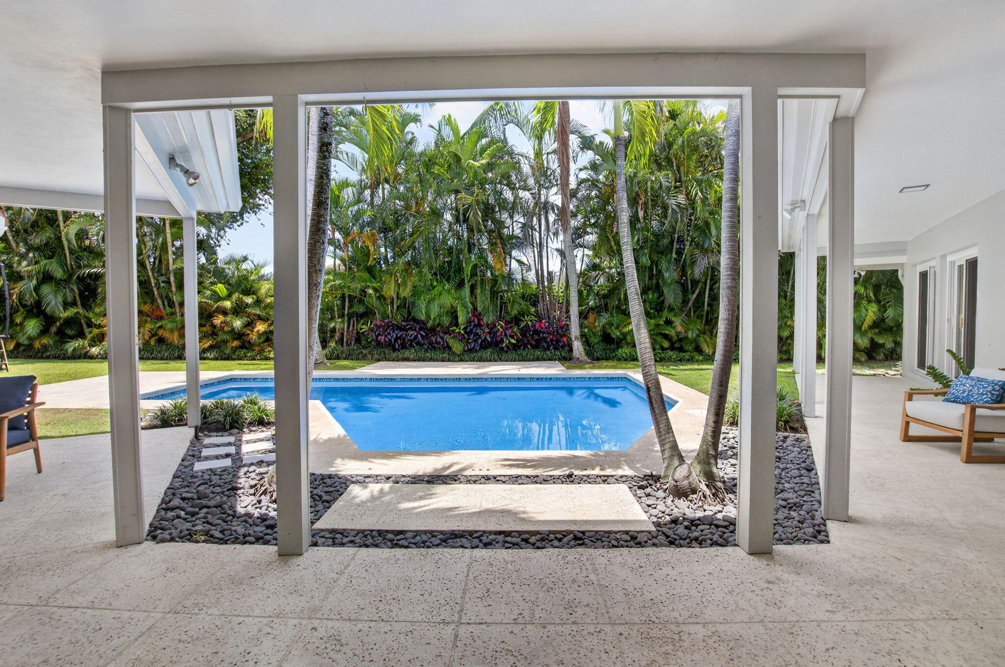 LAKE SHORE ESTATES - Residential