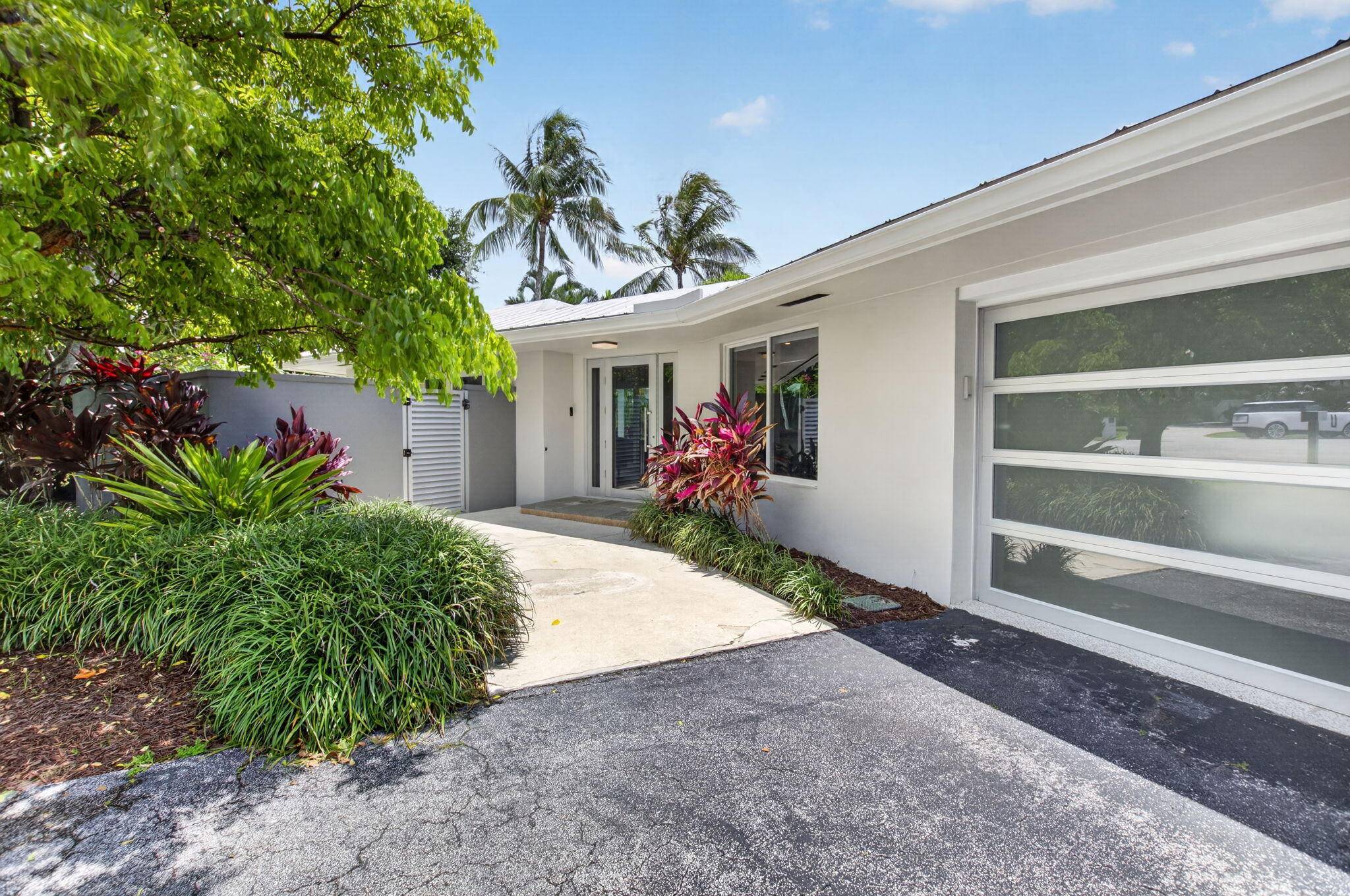 LAKE SHORE ESTATES - Residential