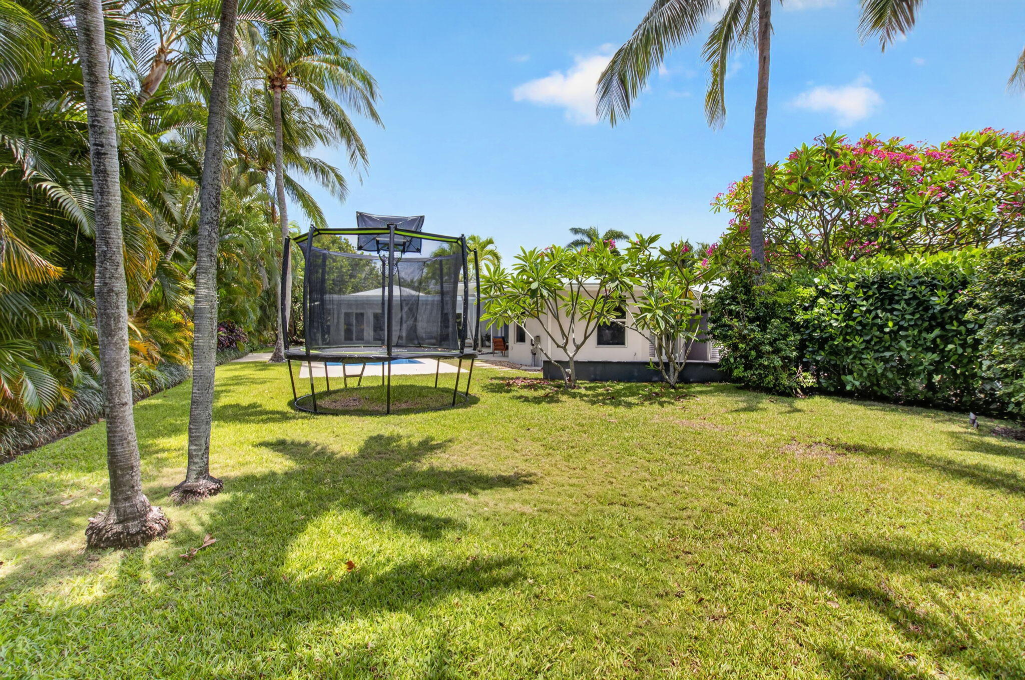 LAKE SHORE ESTATES - Residential