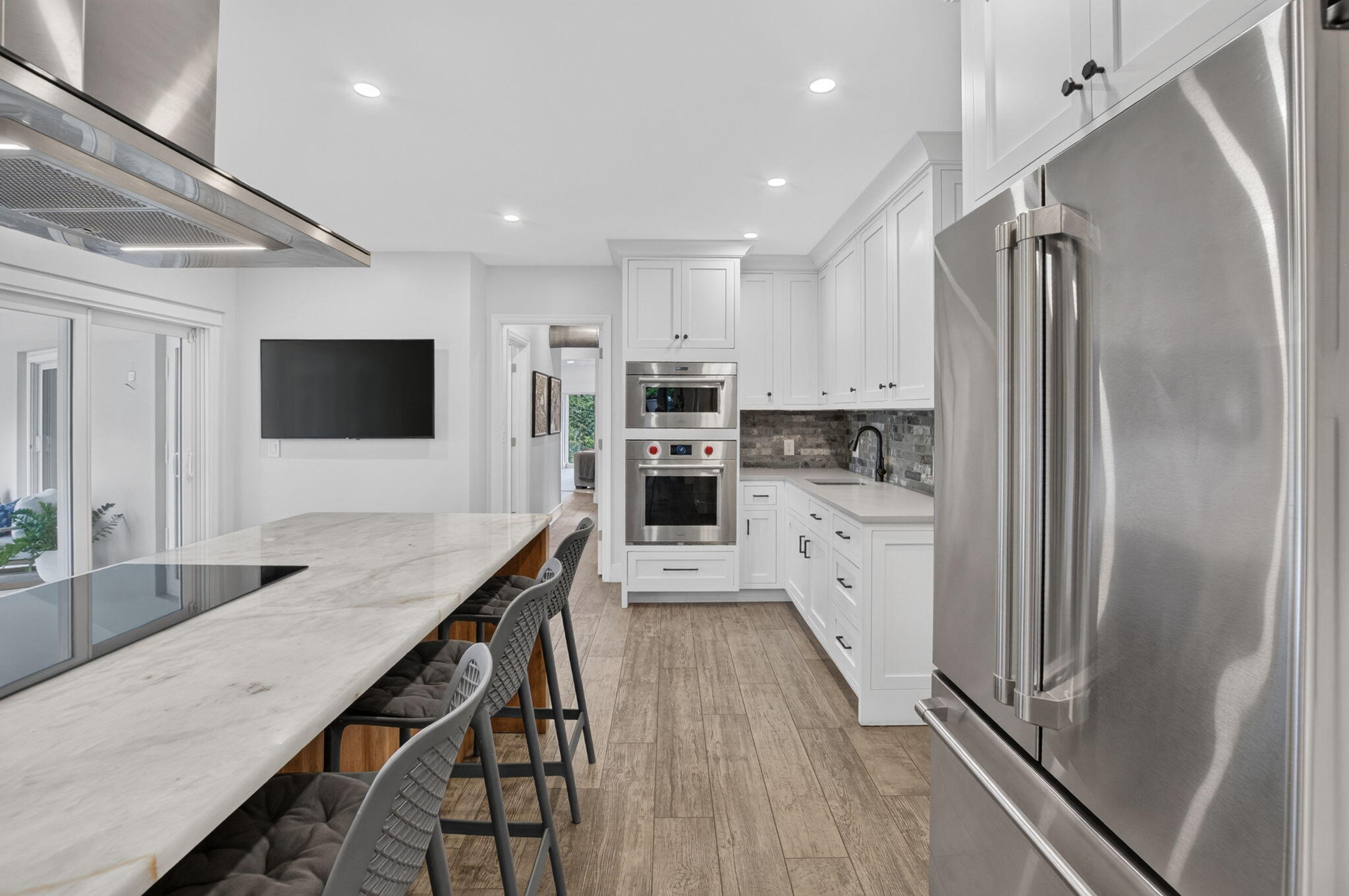 LAKE SHORE ESTATES - Residential