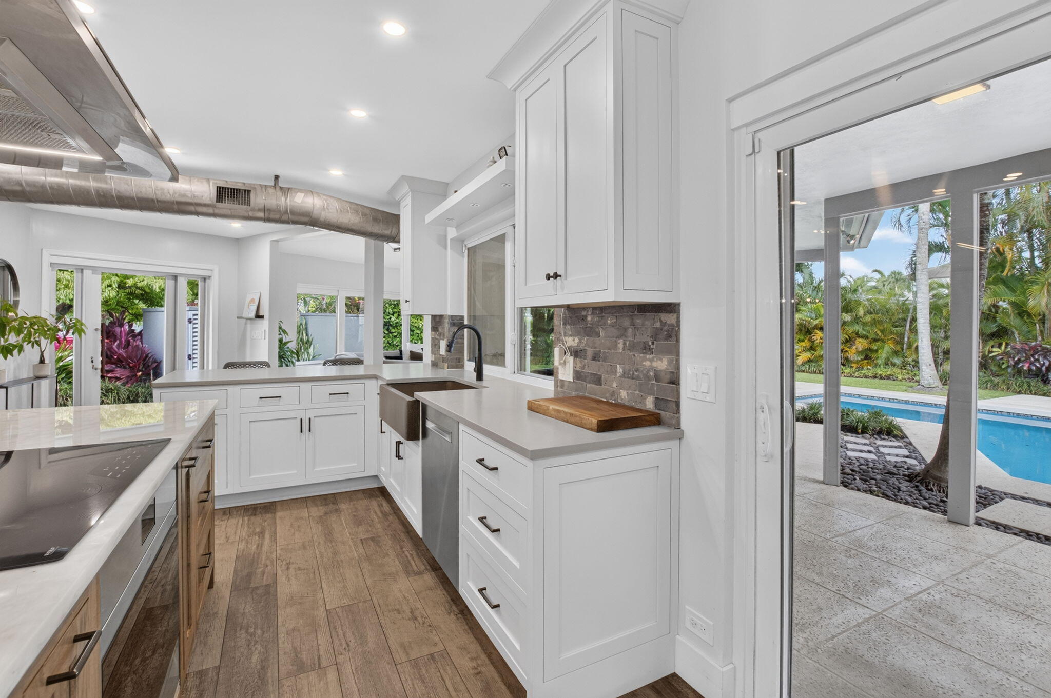 LAKE SHORE ESTATES - Residential