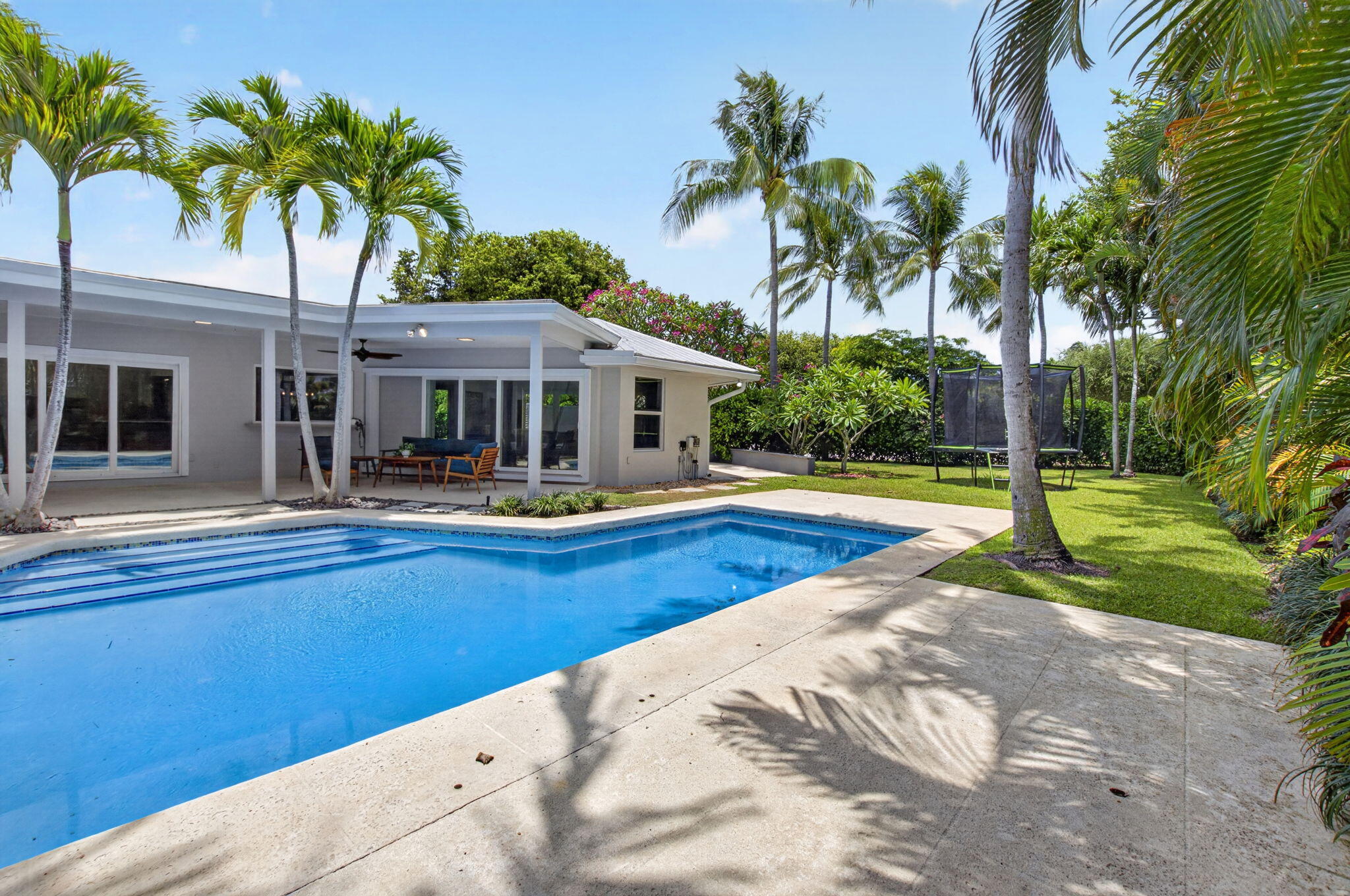 LAKE SHORE ESTATES - Residential