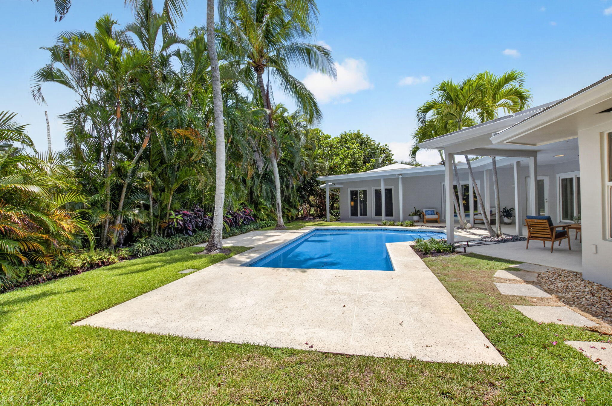 LAKE SHORE ESTATES - Residential