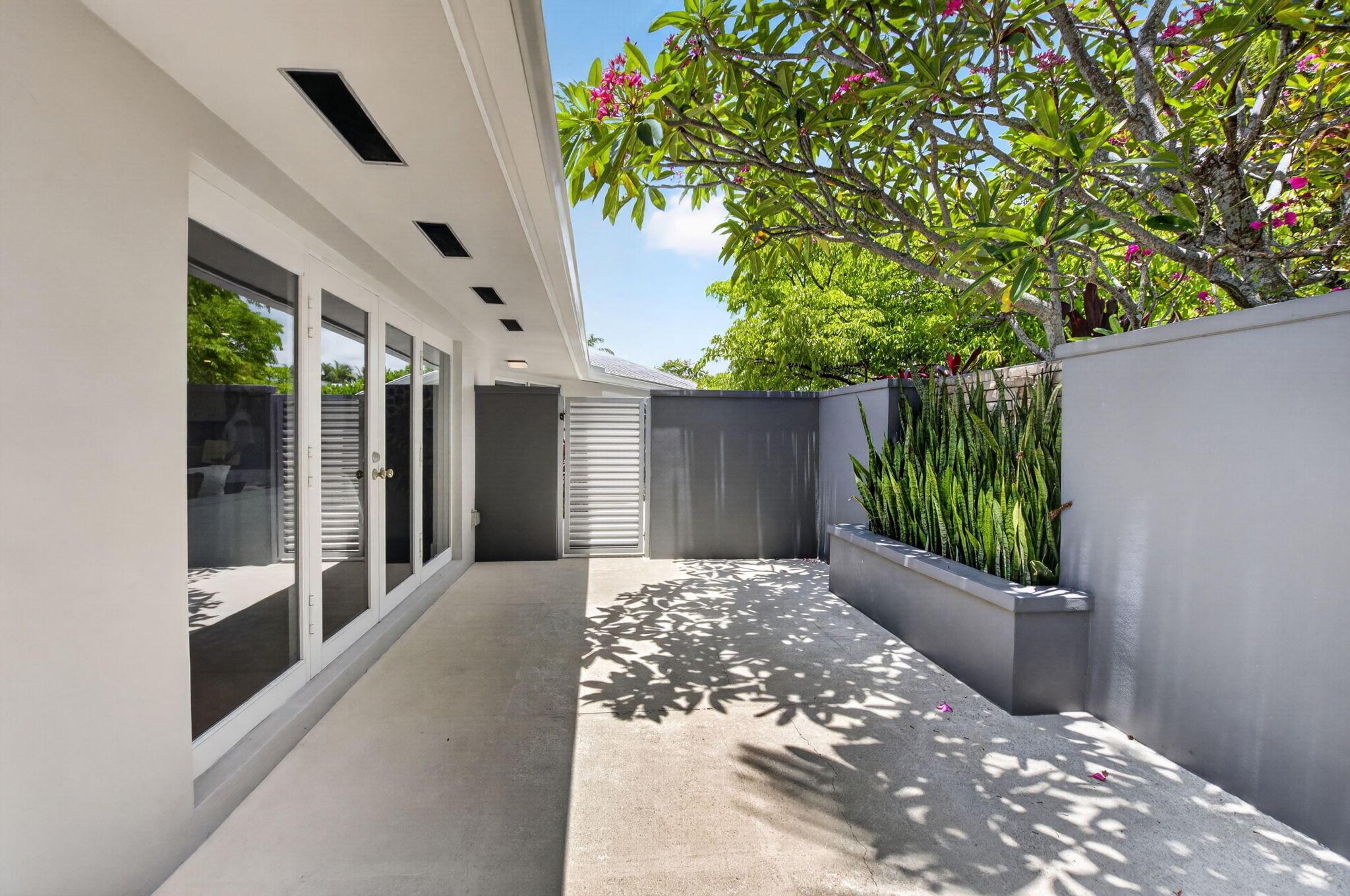 LAKE SHORE ESTATES - Residential