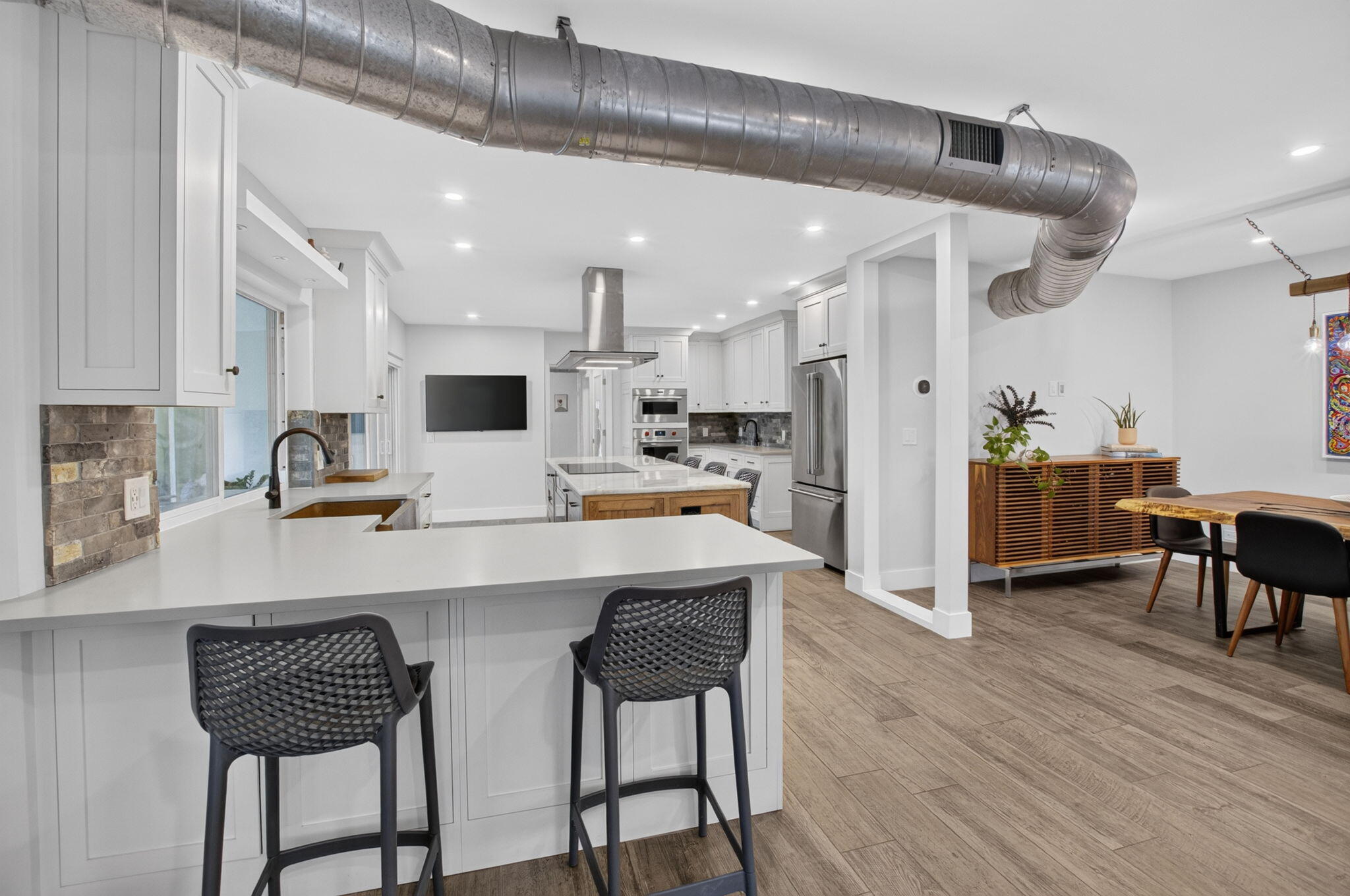 LAKE SHORE ESTATES - Residential