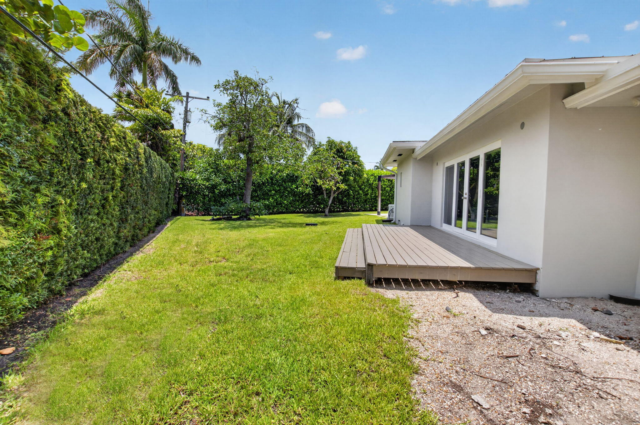 LAKE SHORE ESTATES - Residential