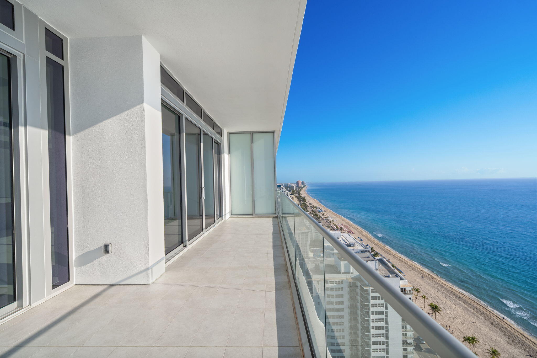 Selene Oceanfront Residences - Residential