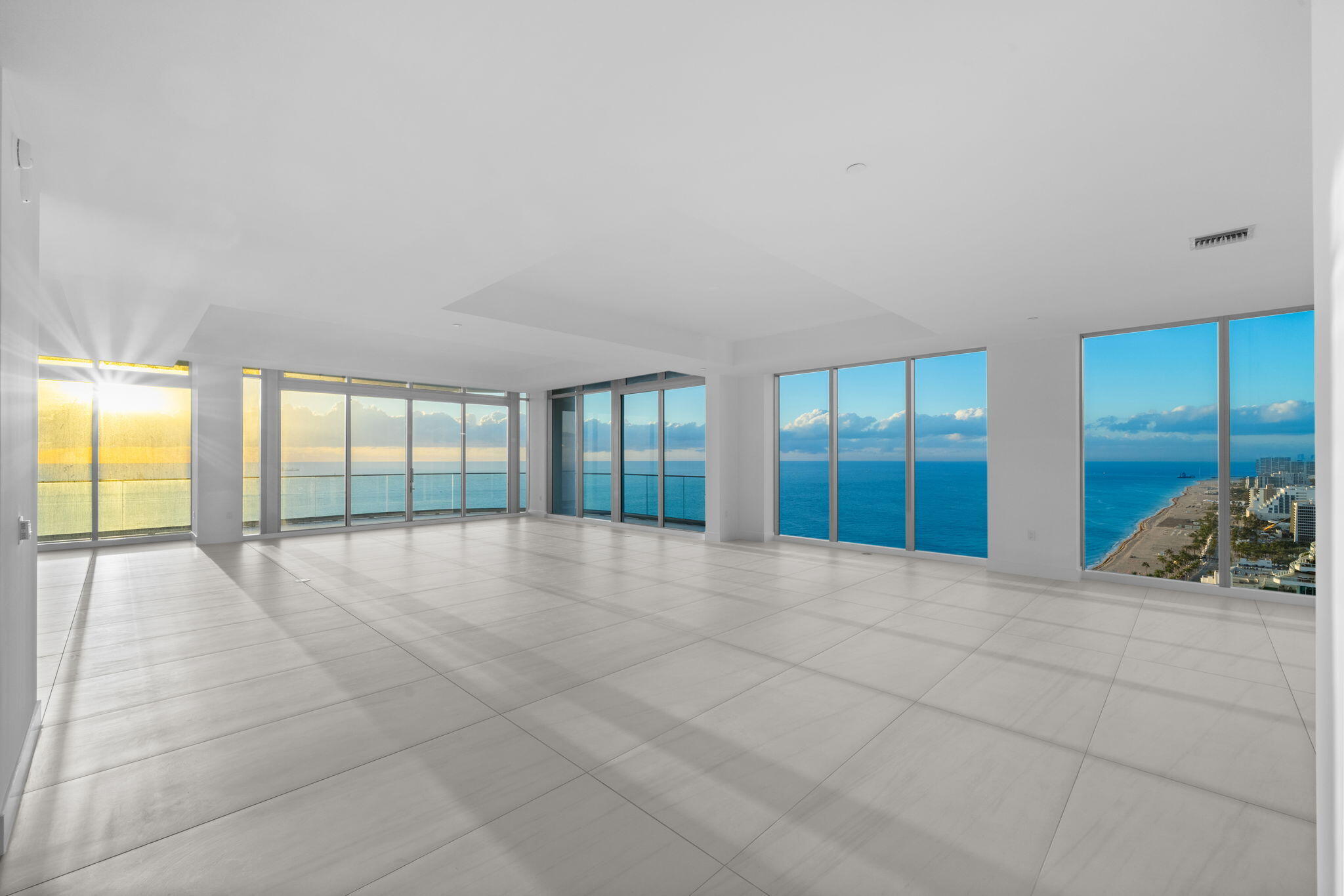 Selene Oceanfront Residences - Residential