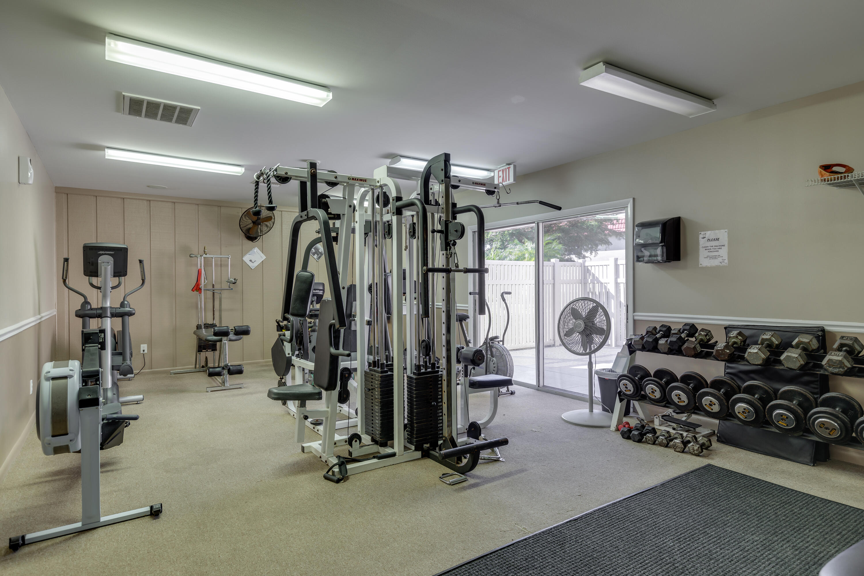 VISTA ROYALE PHASE IV BLDGS 83-111 - Residential
