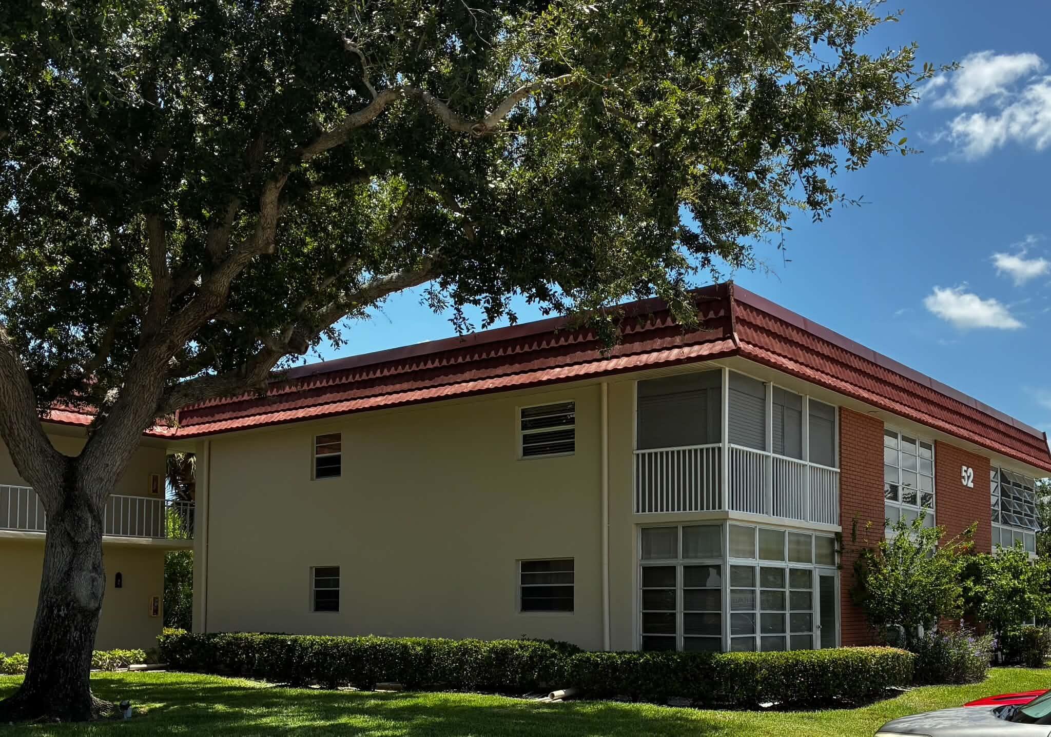 VISTA ROYALE PHASE IV BLDGS 83-111 - Residential