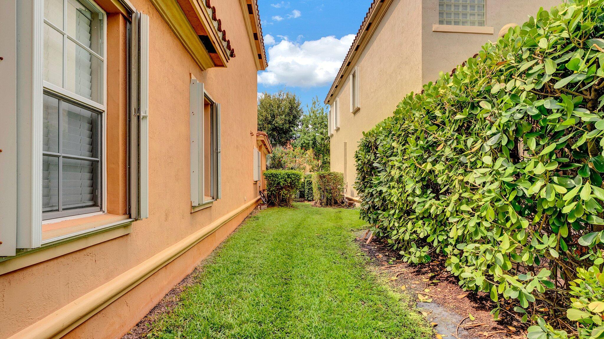 OAKMONT ESTATES PUD - Residential