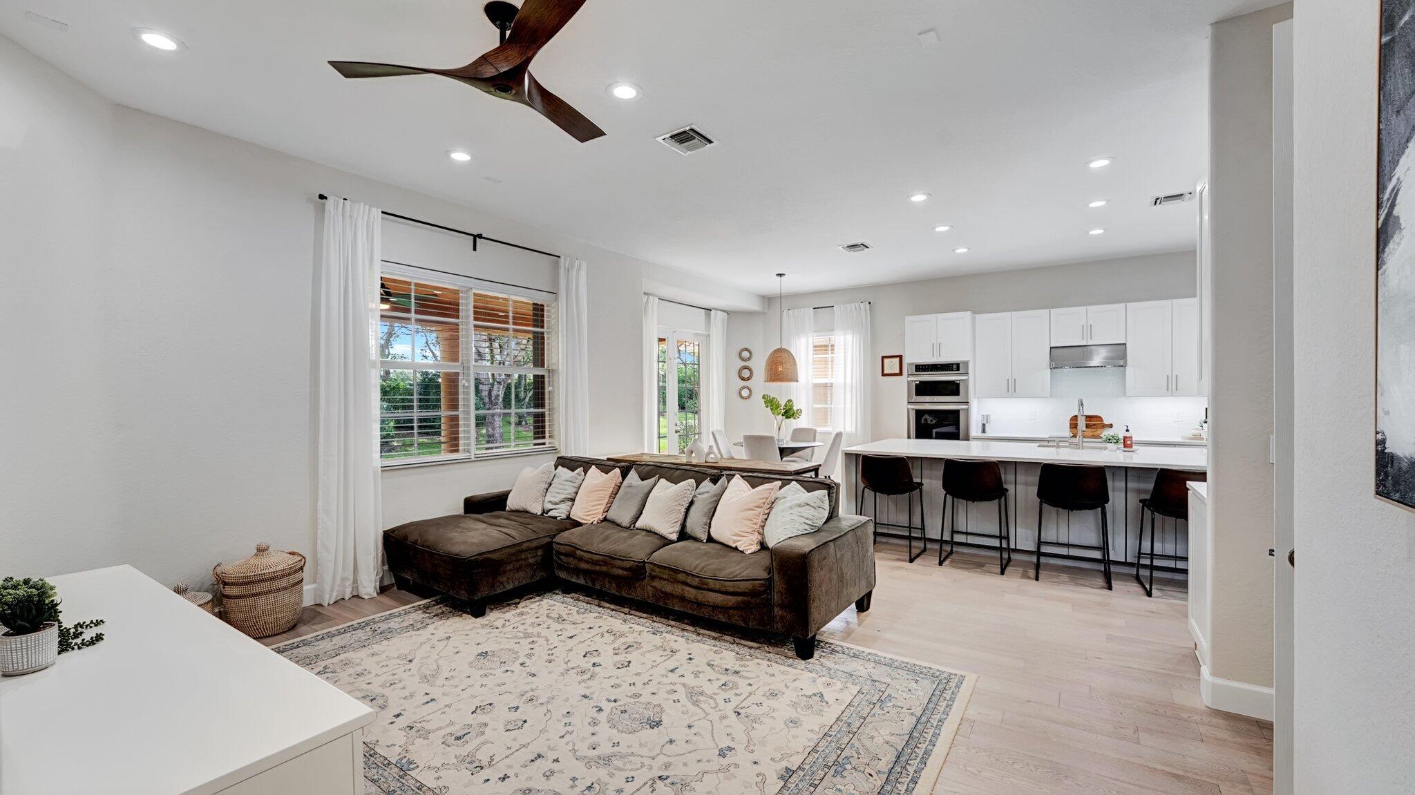 OAKMONT ESTATES PUD - Residential