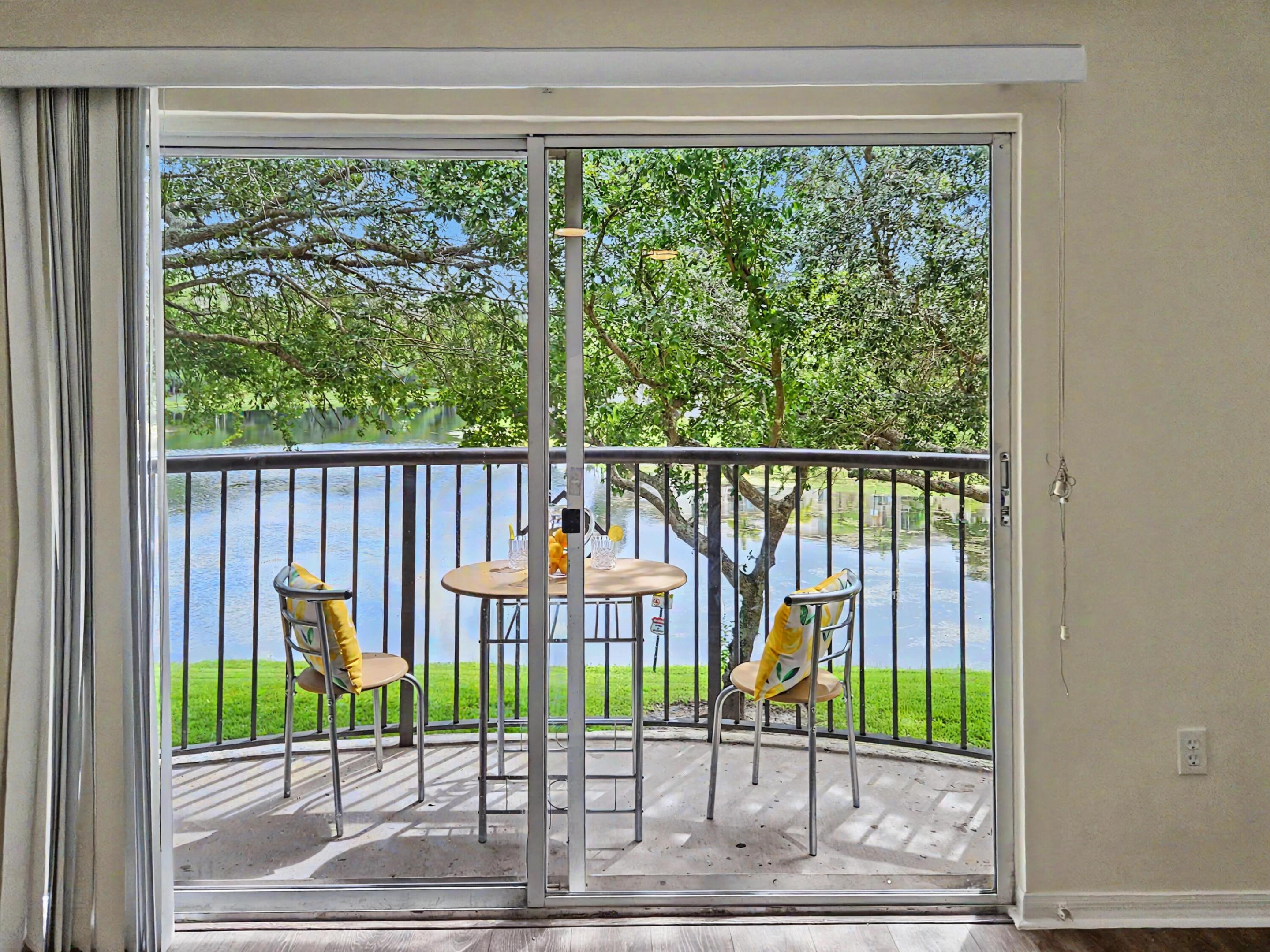 GRAND VIEW AT CRESTWOOD CONDO - Residential
