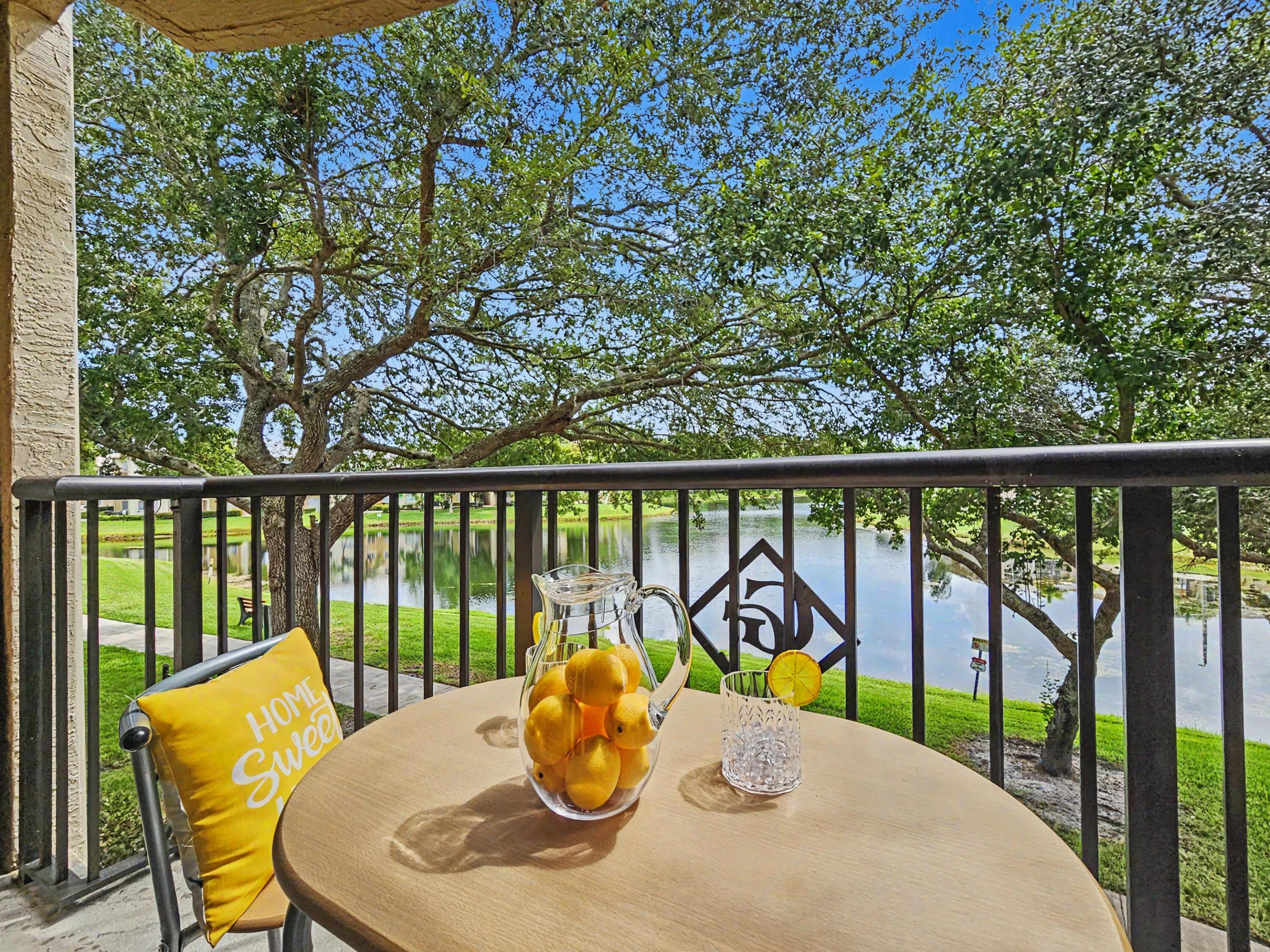 GRAND VIEW AT CRESTWOOD CONDO - Residential